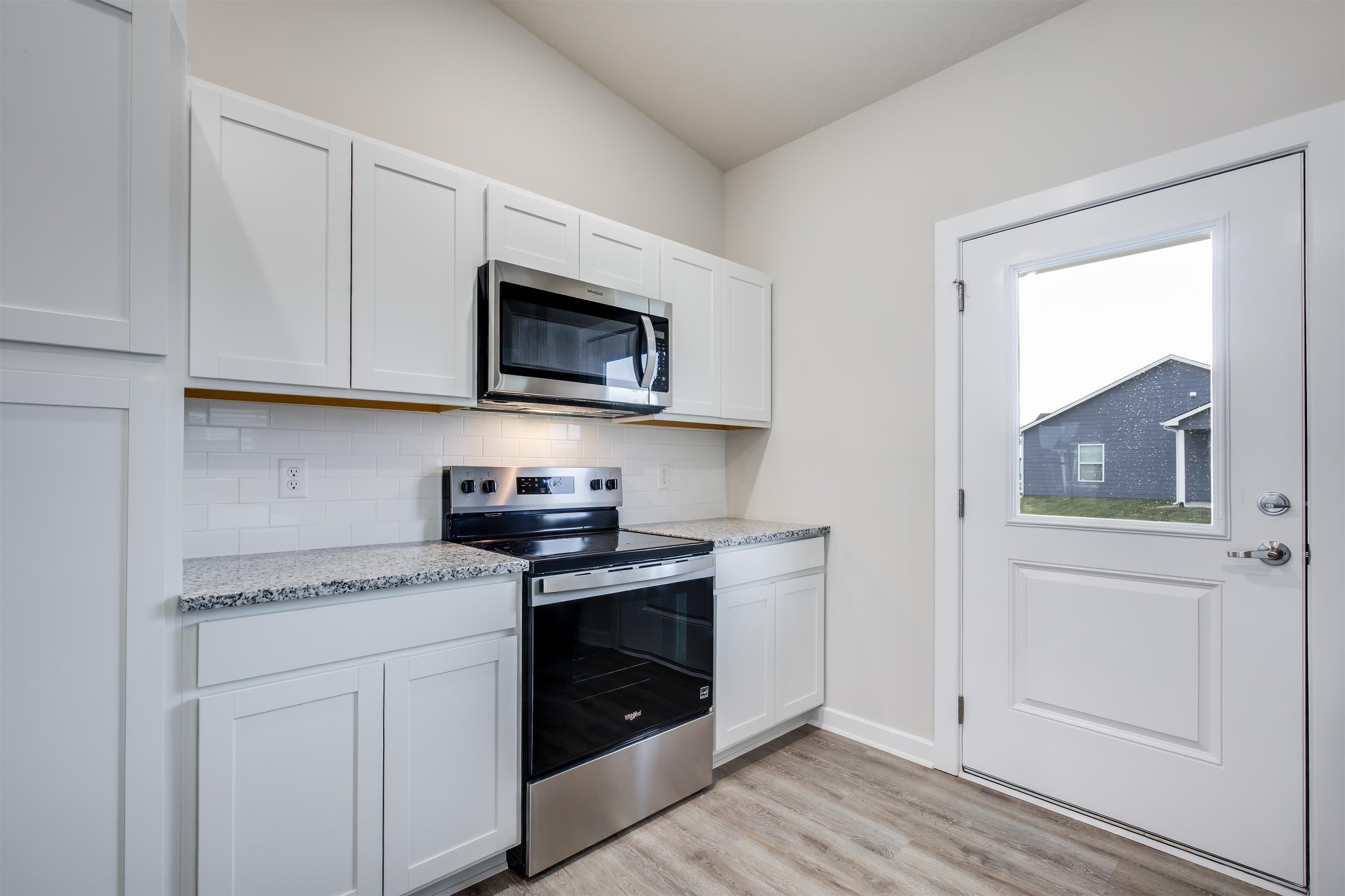 1786 W Redbud Lane Property Photo 9