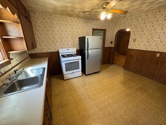 307 N Custer Street Property Photo 3