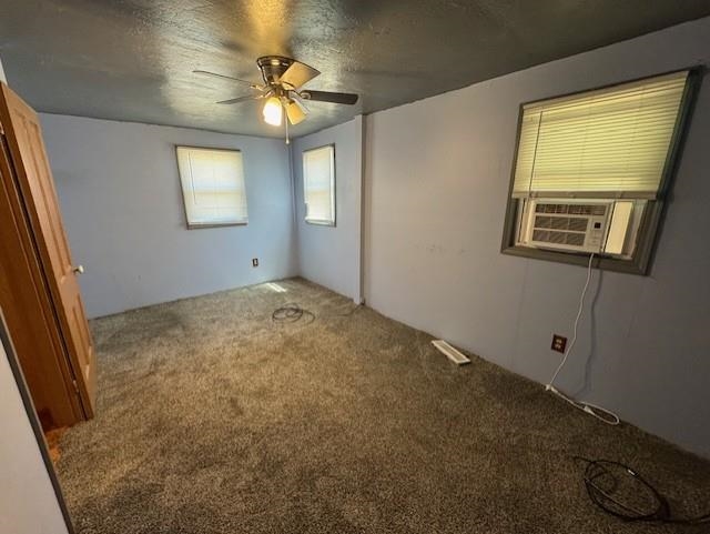 307 N Custer Street Property Photo 9
