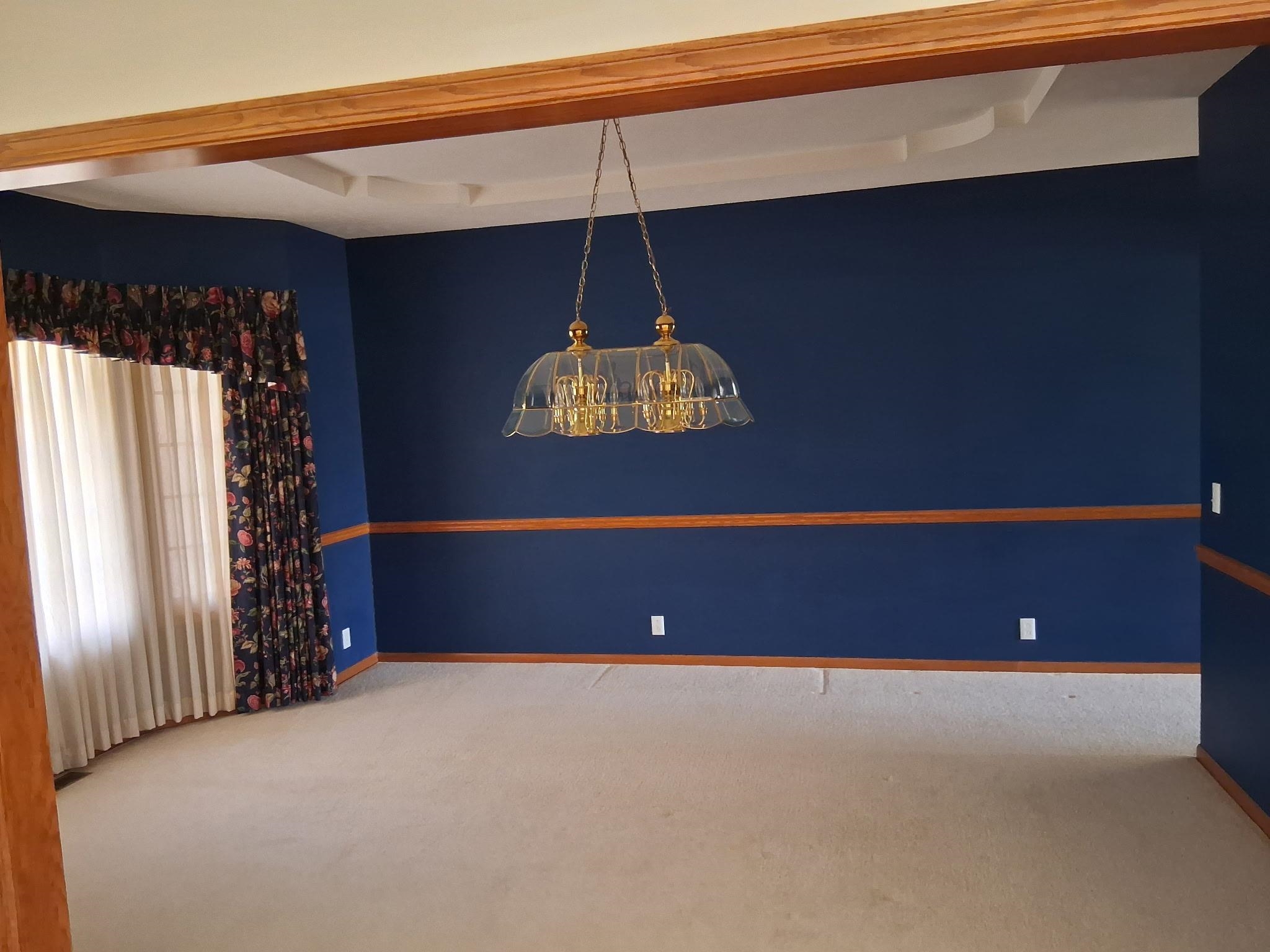 1250 Columbine Cr Property Photo 6
