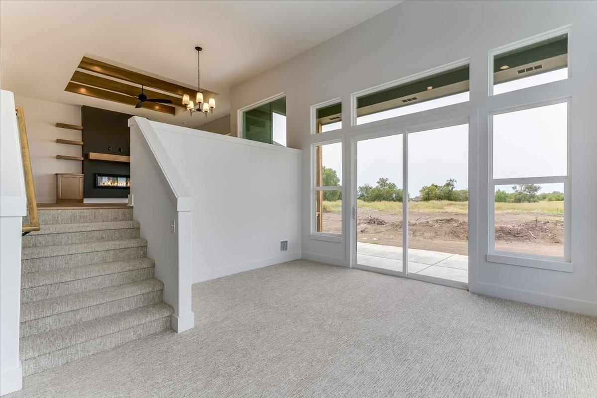 5865 N St. Paul Ct. Property Photo 21