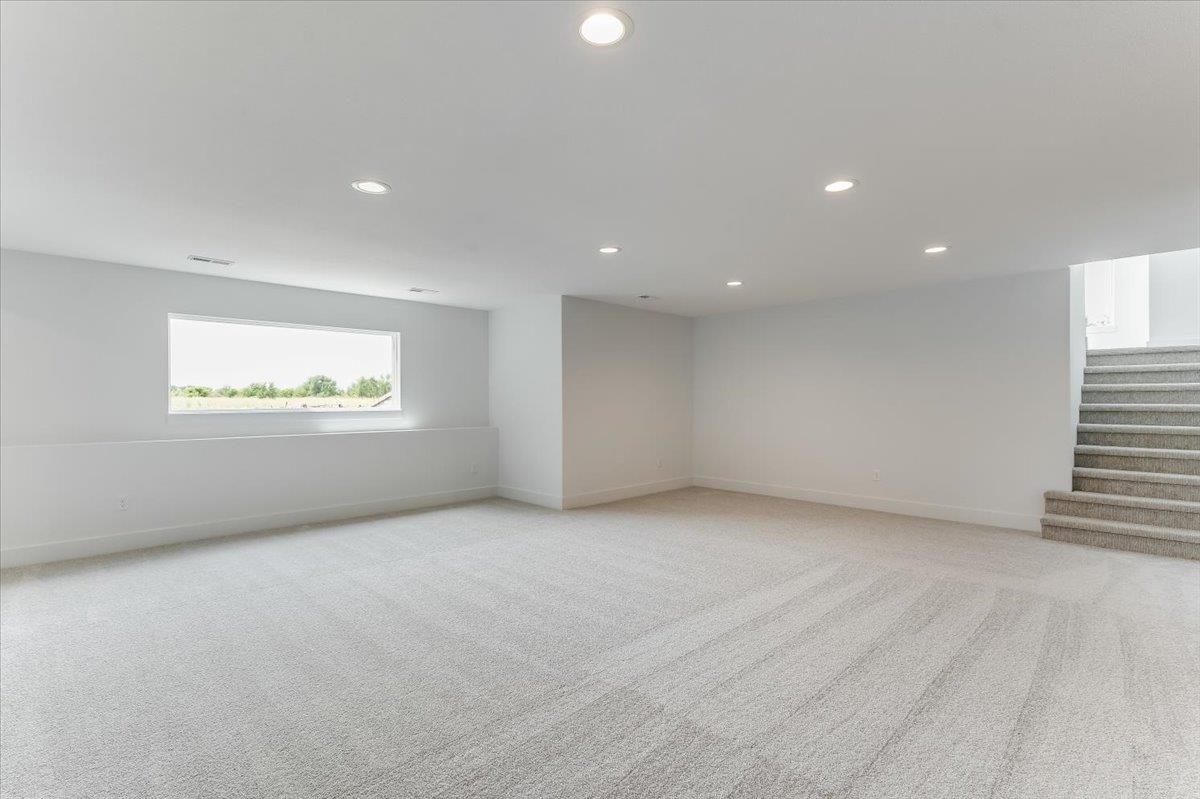 5865 N St. Paul Ct. Property Photo 29