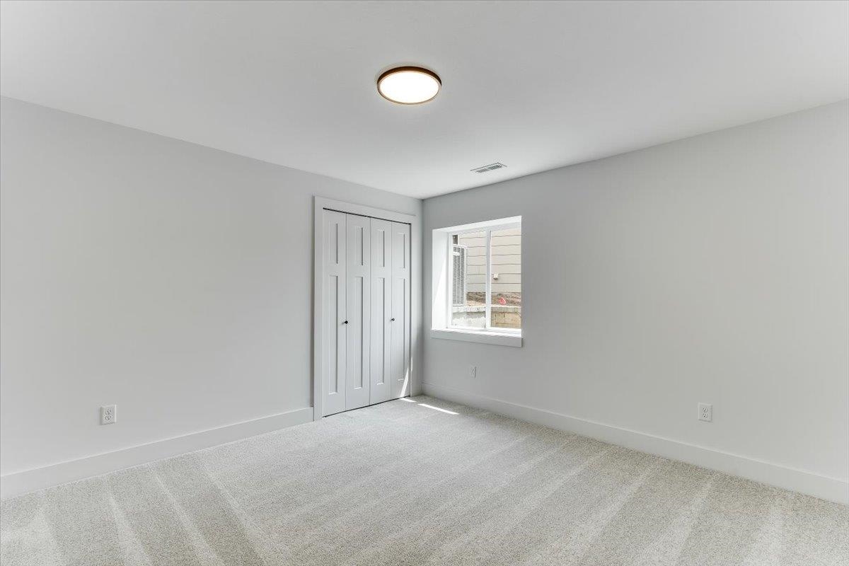 5865 N St. Paul Ct. Property Photo 33