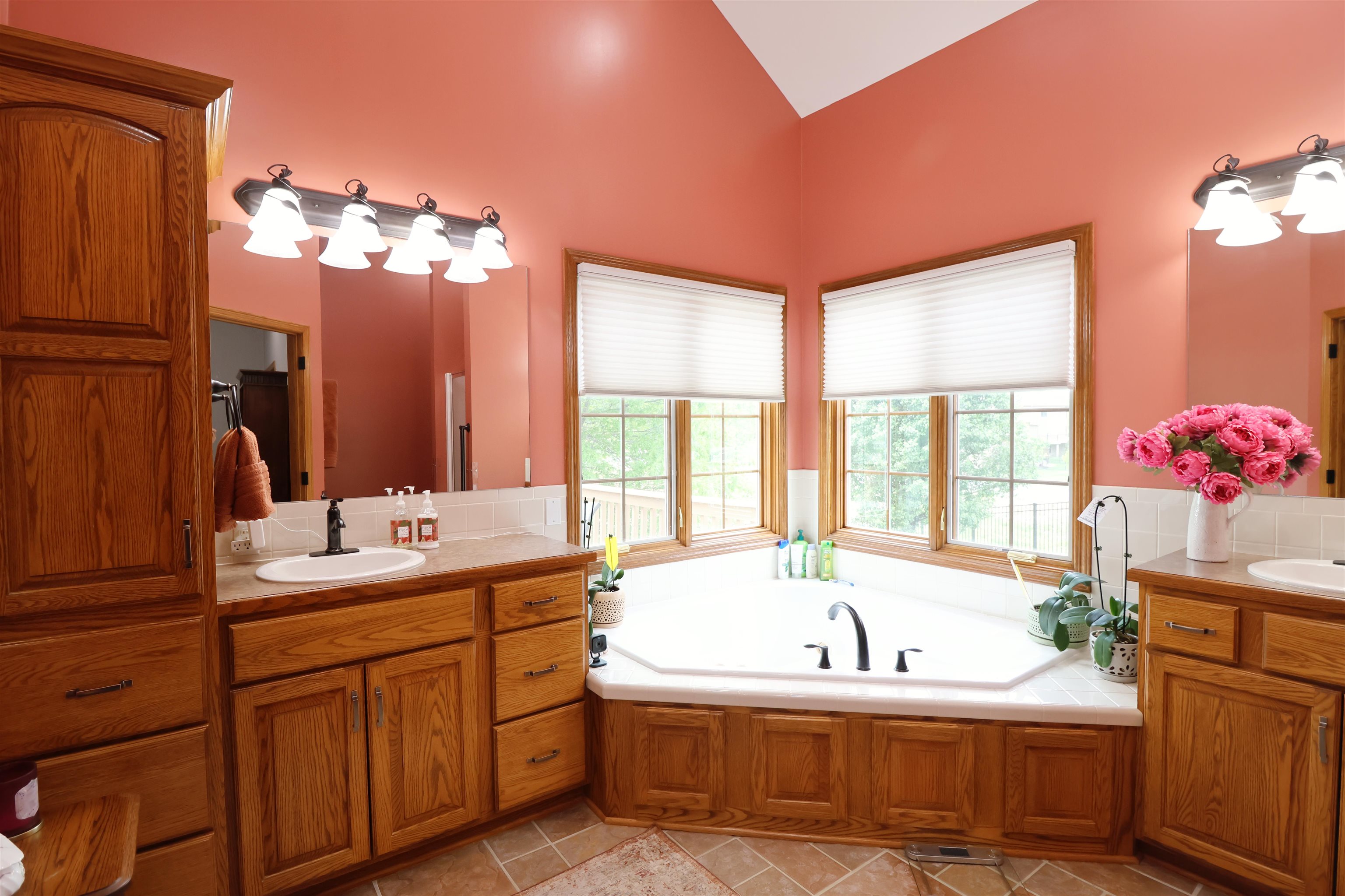 2475 Dundee Ln Property Photo 19