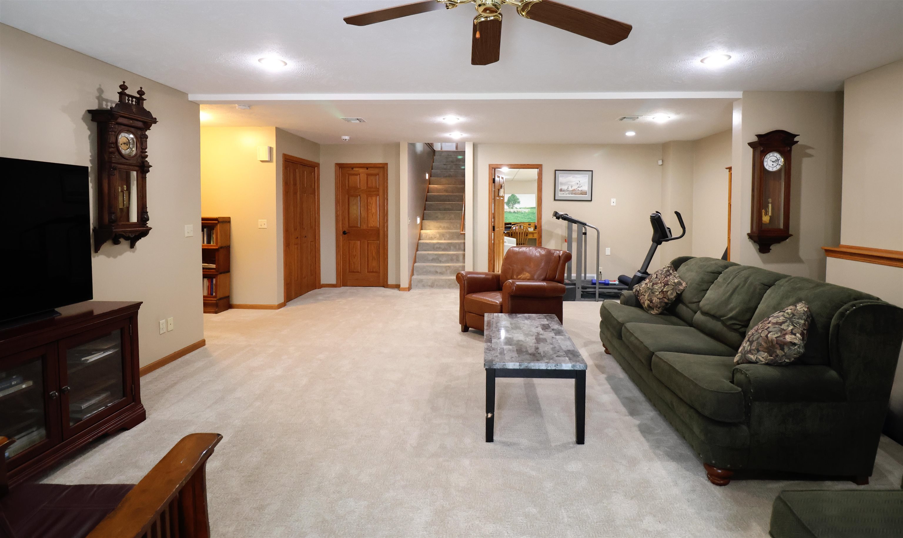 2475 Dundee Ln Property Photo 26