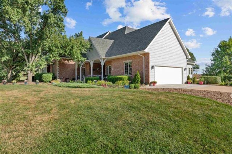 2475 Dundee Ln Property Photo 35