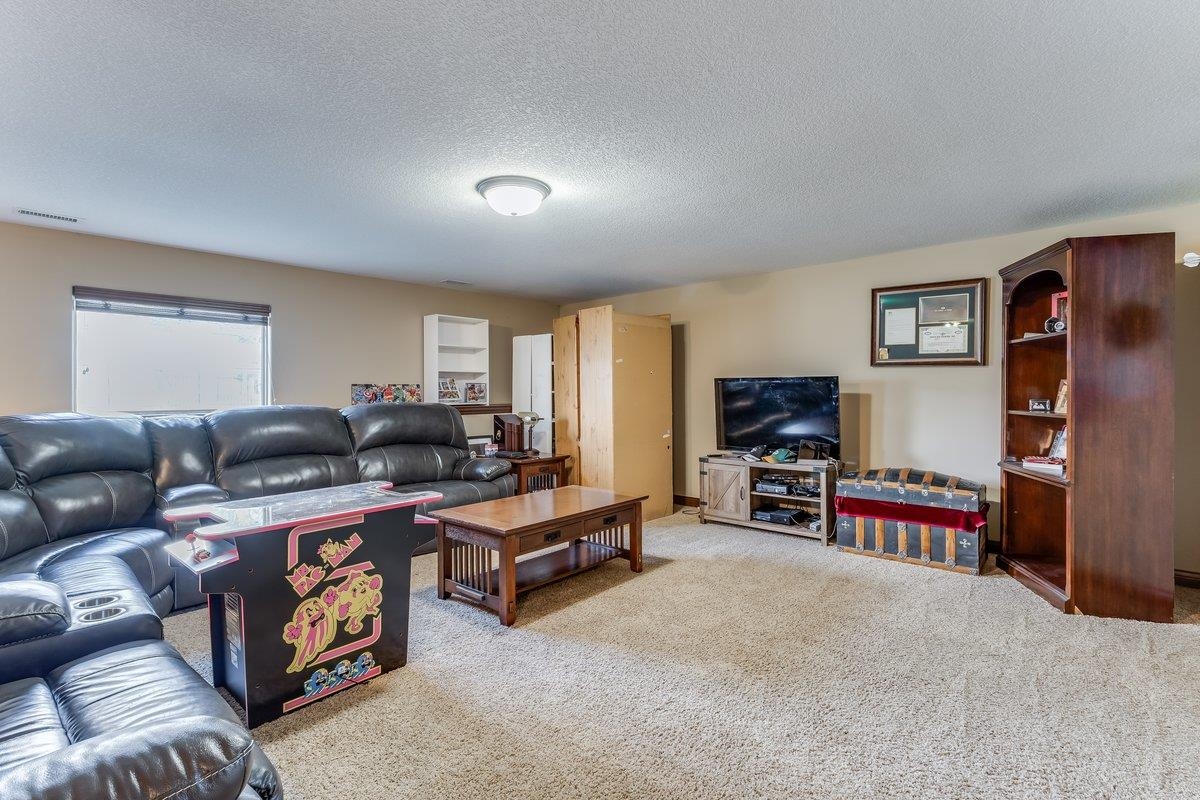 4835 N Emerald Property Photo 20