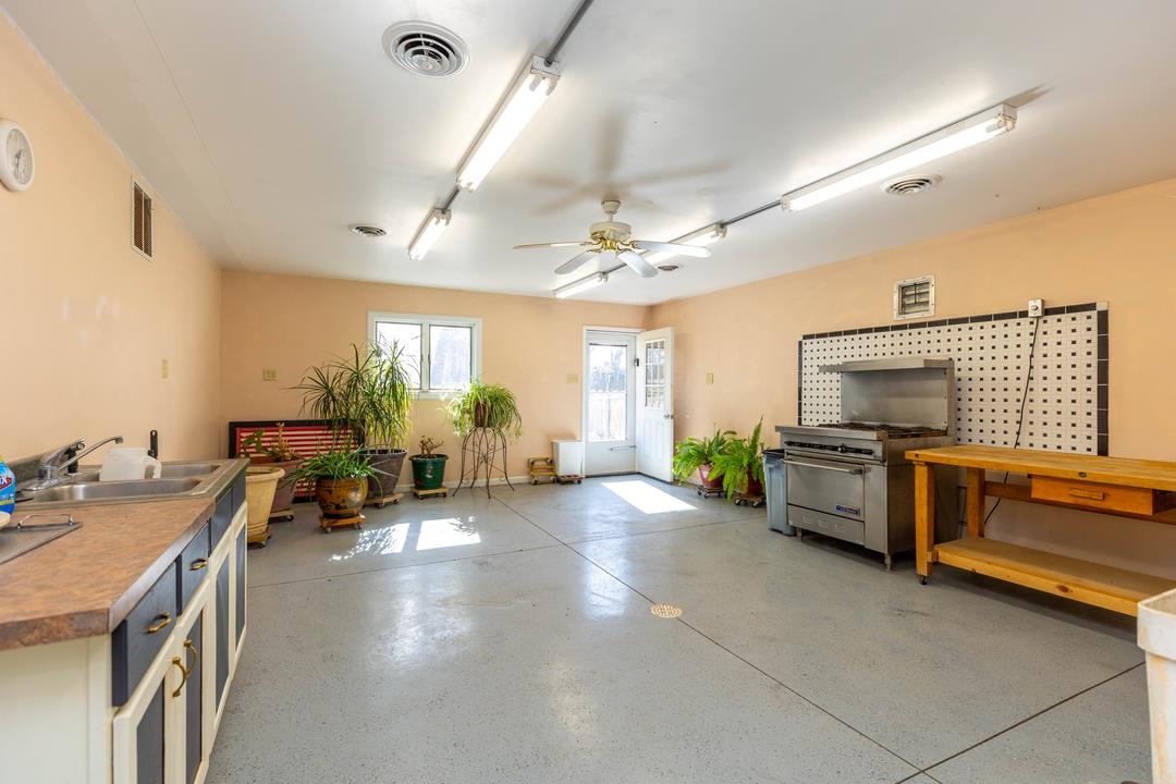 2282 Camp Rd. Property Photo 29
