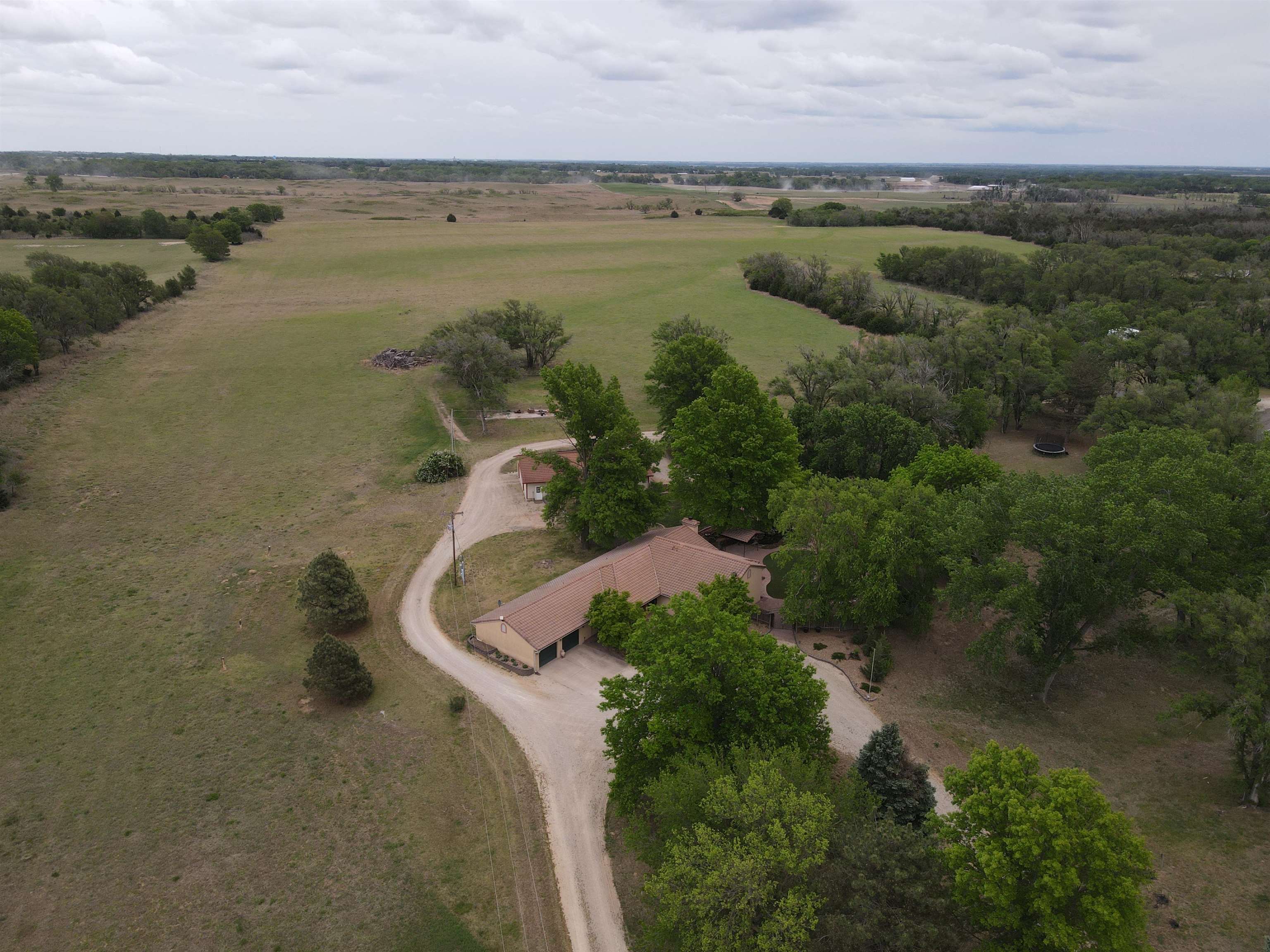 2282 Camp Rd. Property Photo 33