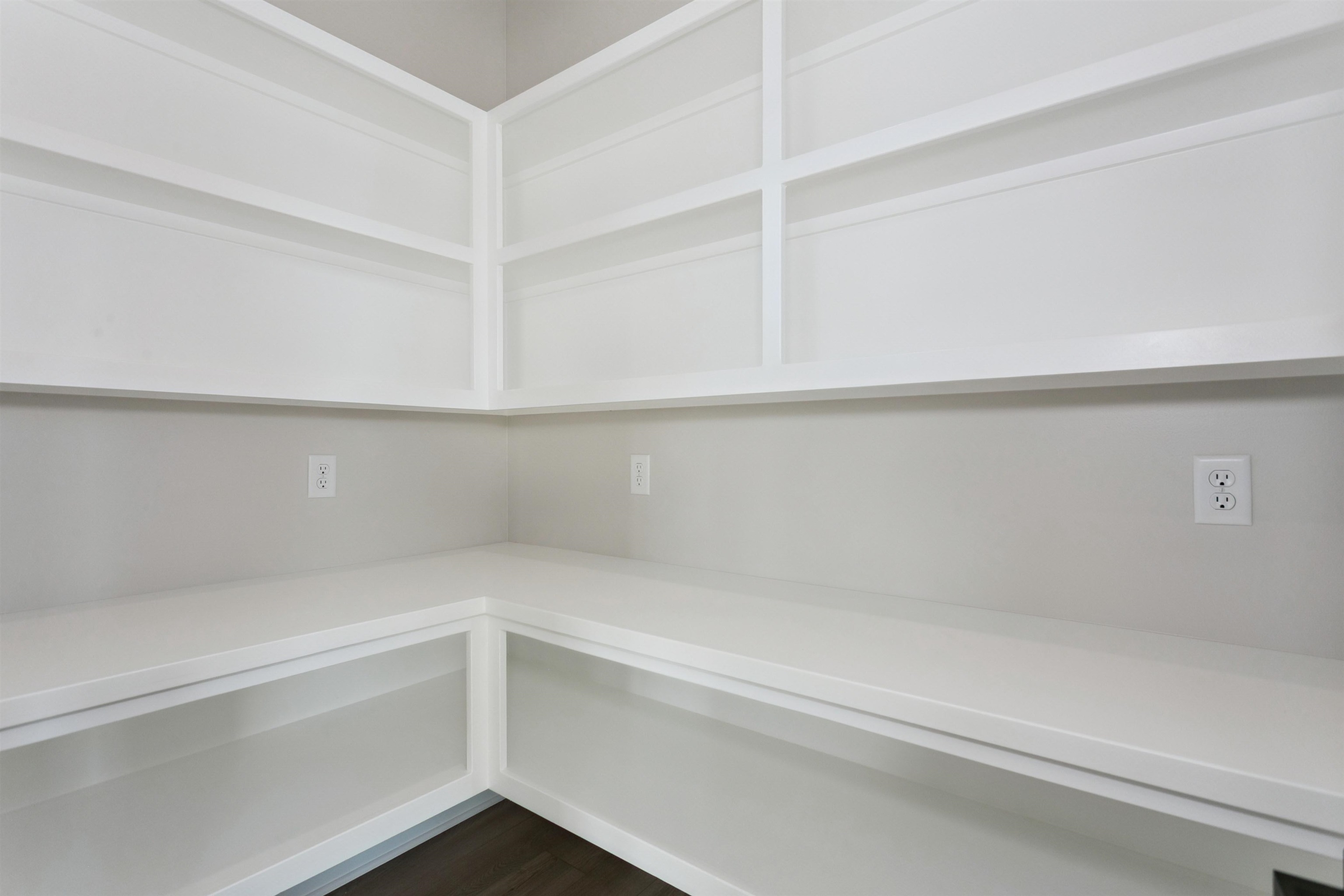 5046 N Remington St. Property Photo 15
