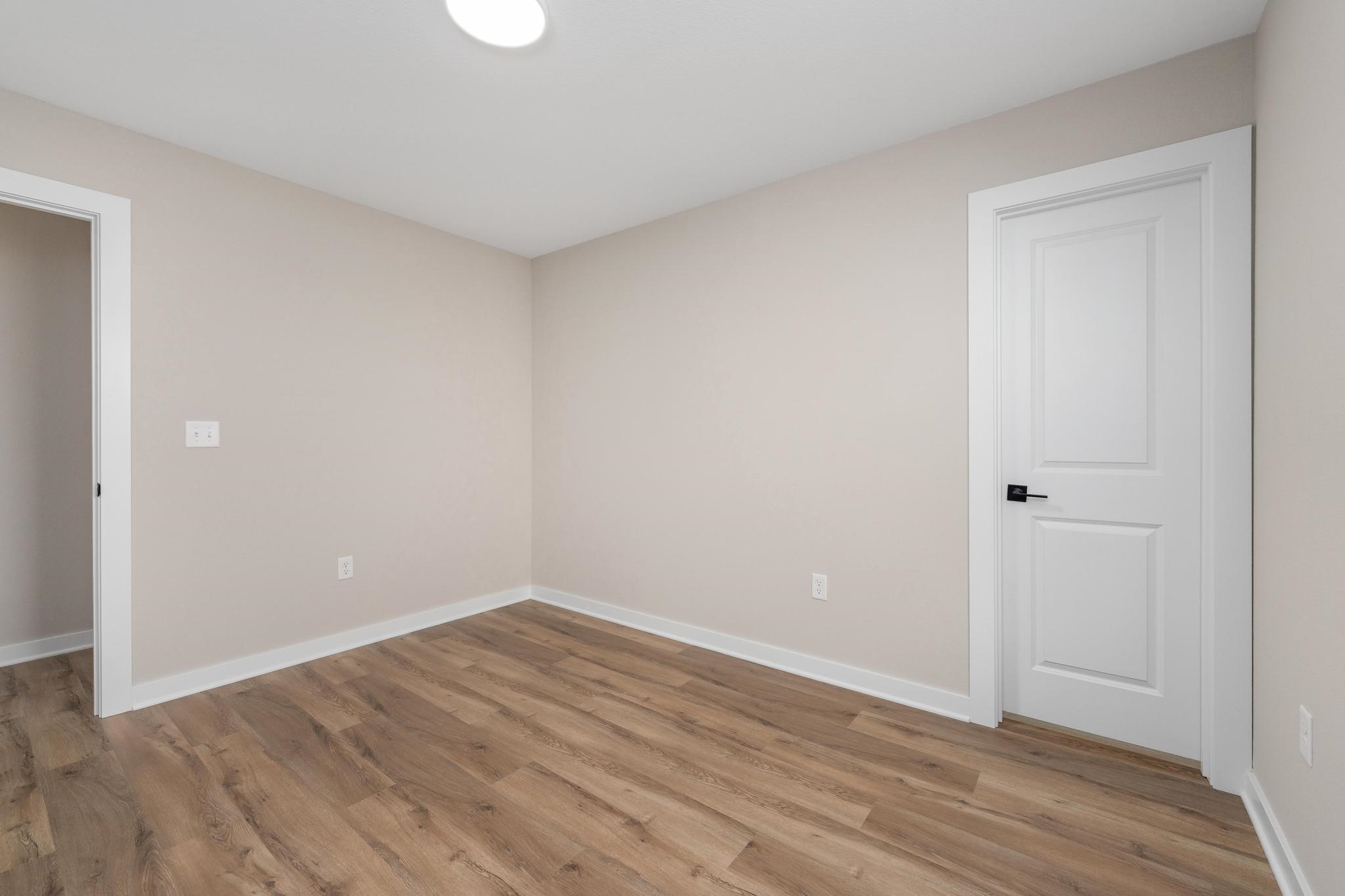 2885 S Cedar Crest Ct Property Photo 23