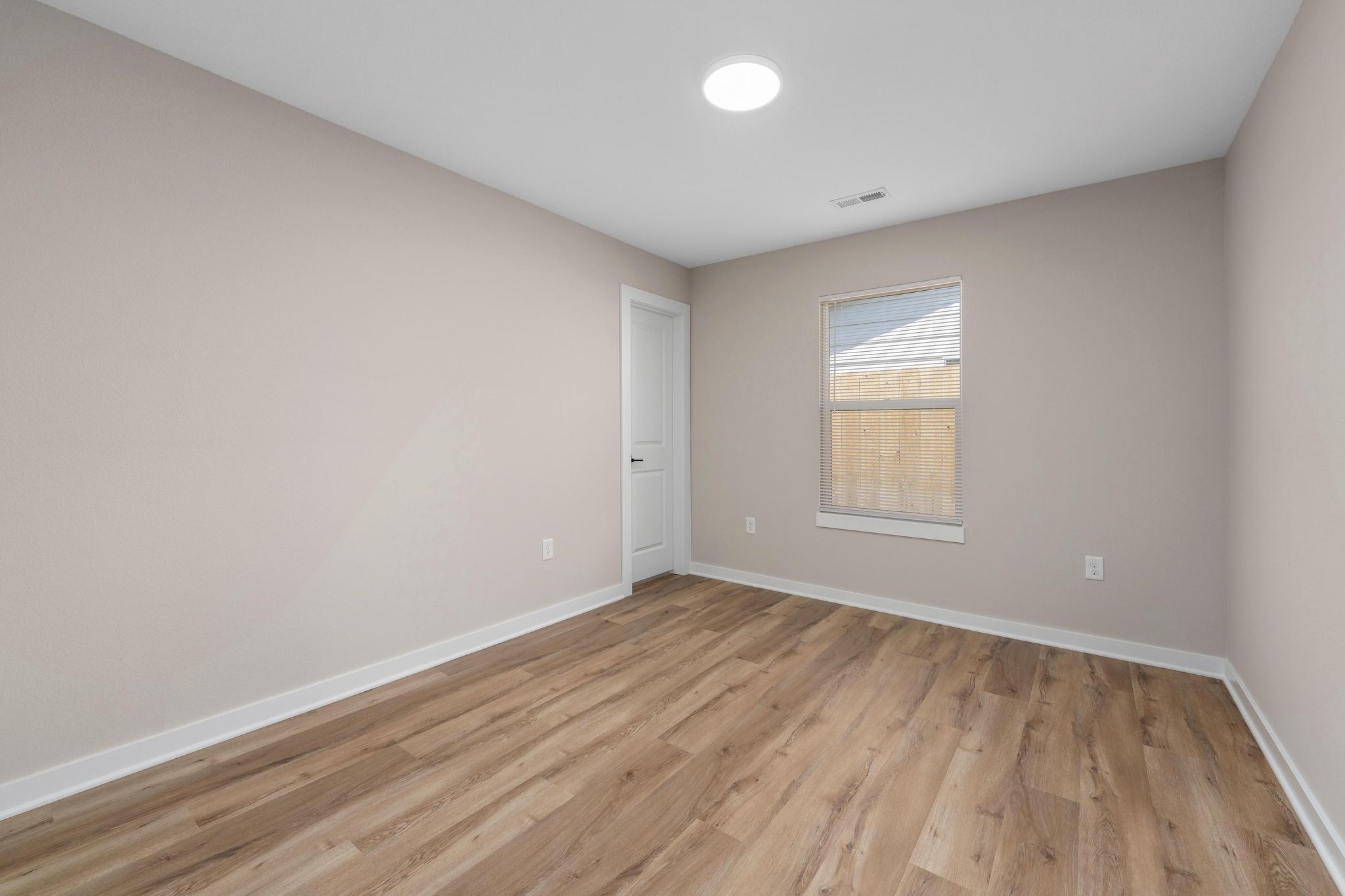 2877 S Cedar Crest Ct Property Photo 22