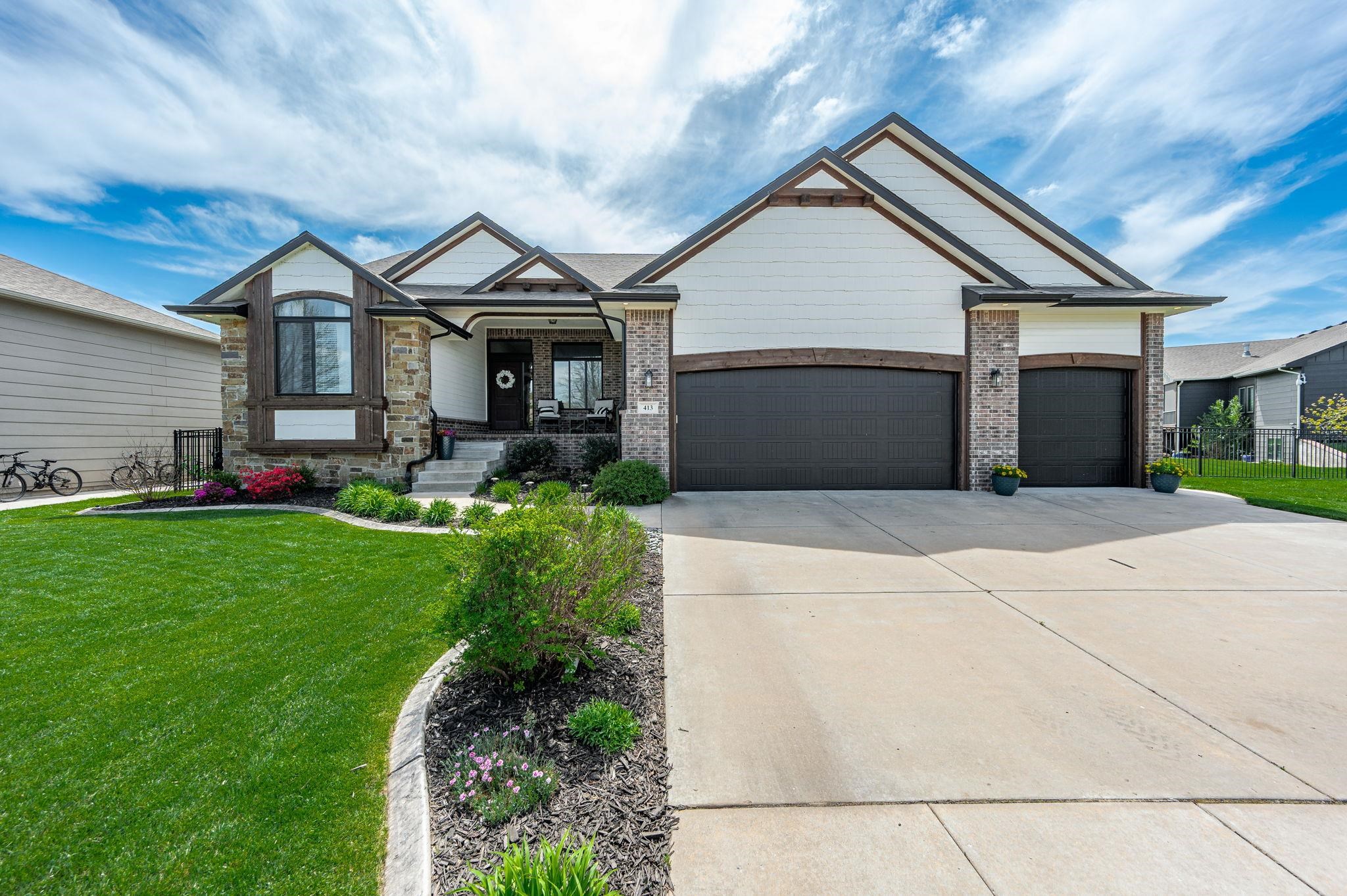 413 W Cherry Oaks