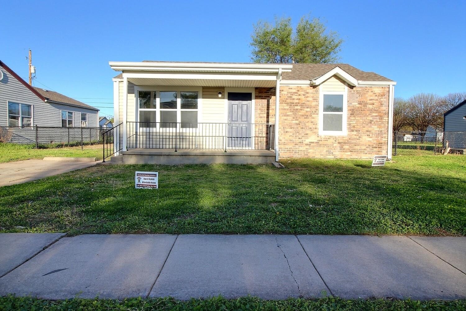 2608 N Minnesota Property Photo 1