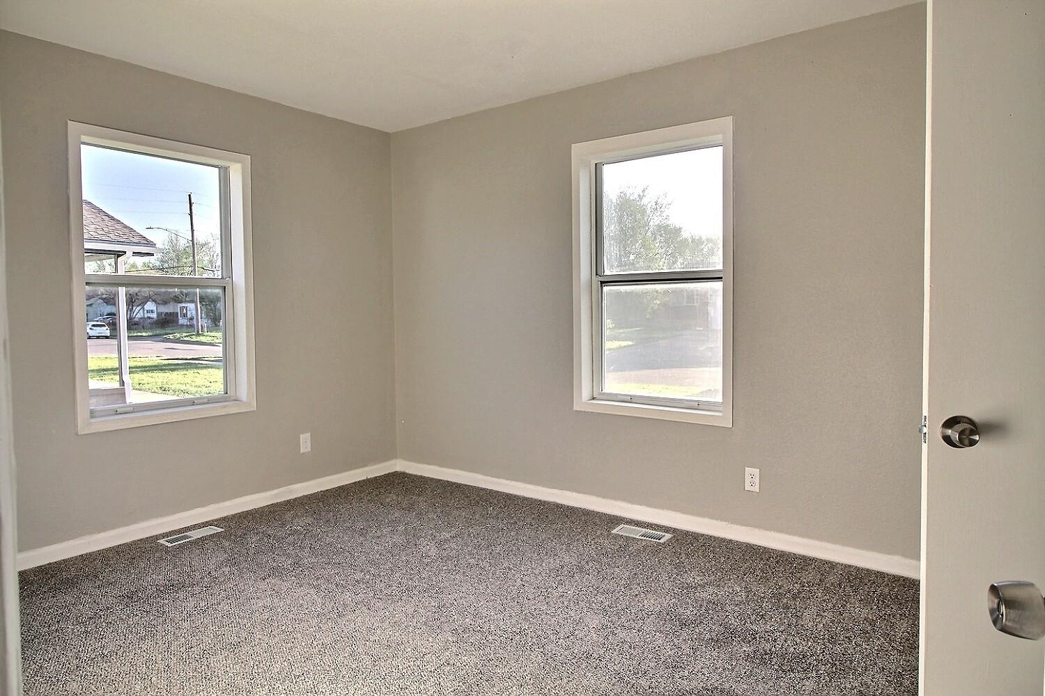 2608 N Minnesota Property Photo 5