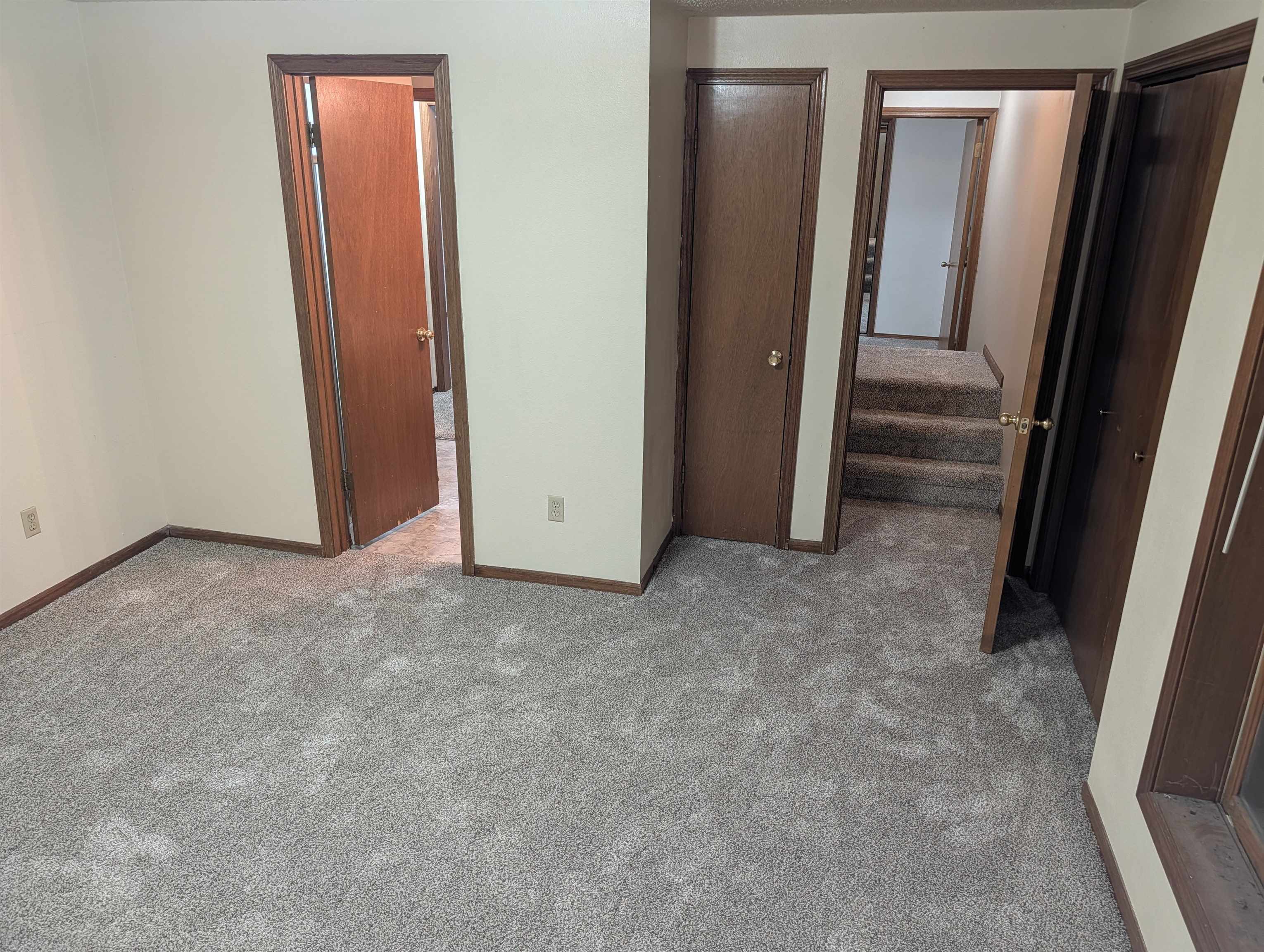 1717 S Cypress Property Photo 12