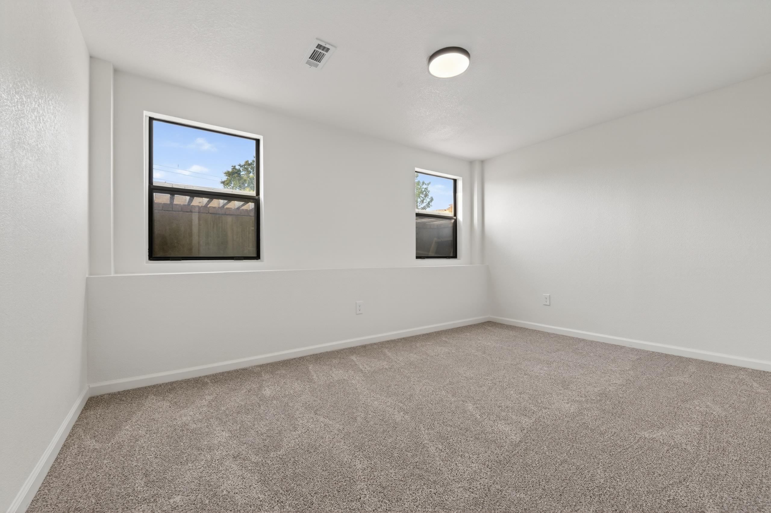 13610 E Deerfield Trl Property Photo 28