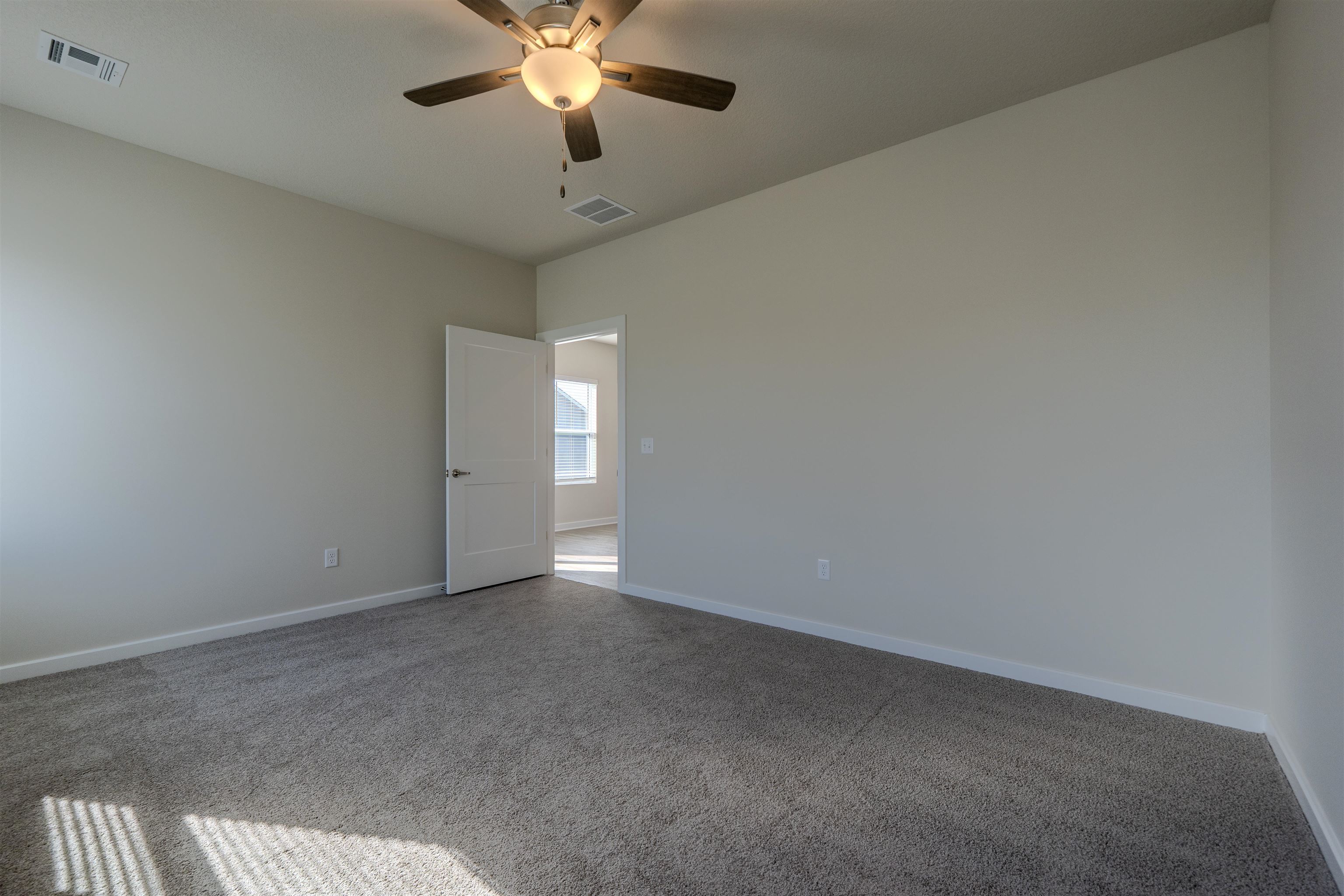 4901 N Spruce Property Photo 23