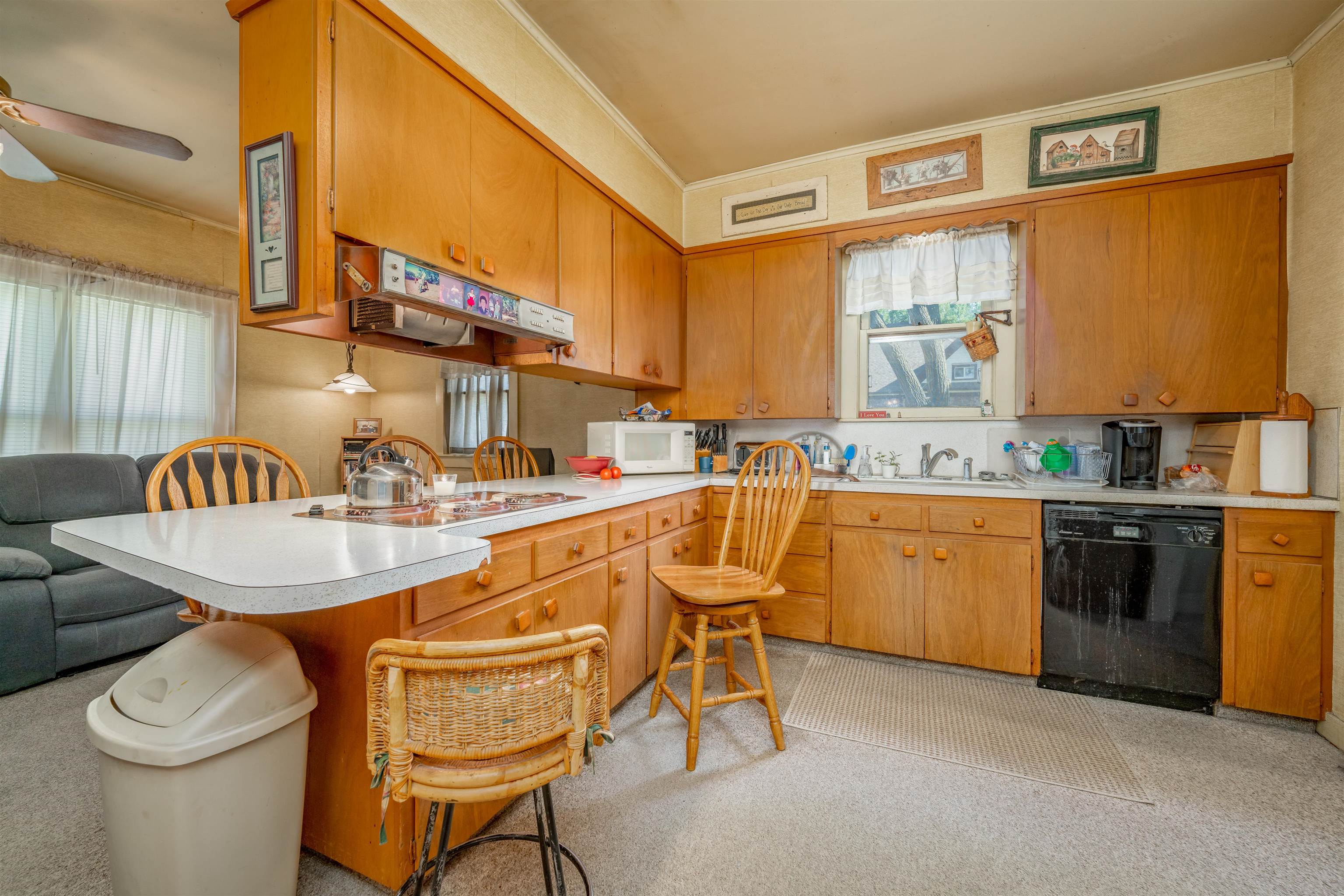 424 N Bluff Property Photo 13