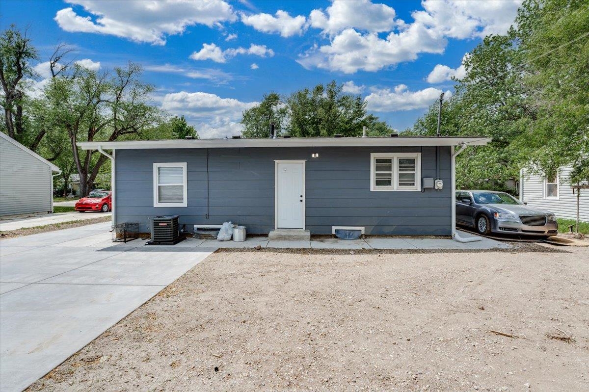 3238 S Edwards Property Photo 24