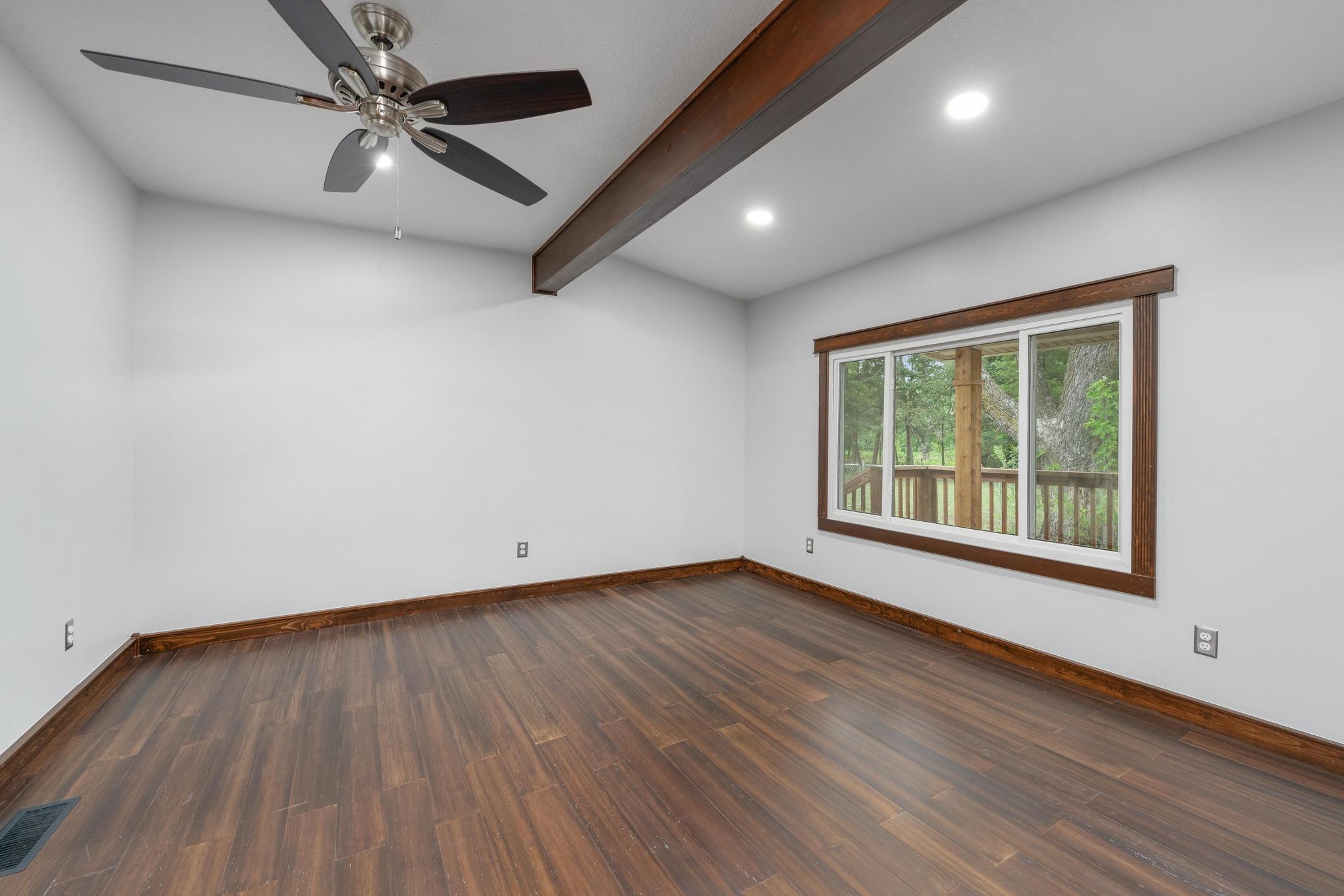 817 W Orchard Property Photo 20