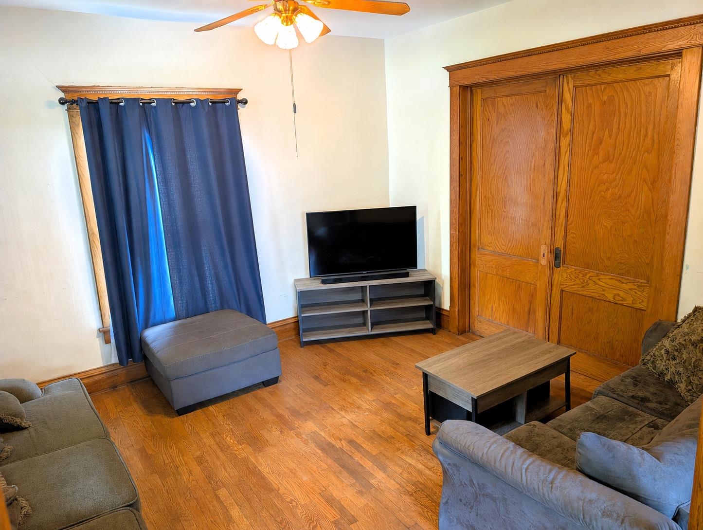 502 S 8th St Property Photo 3