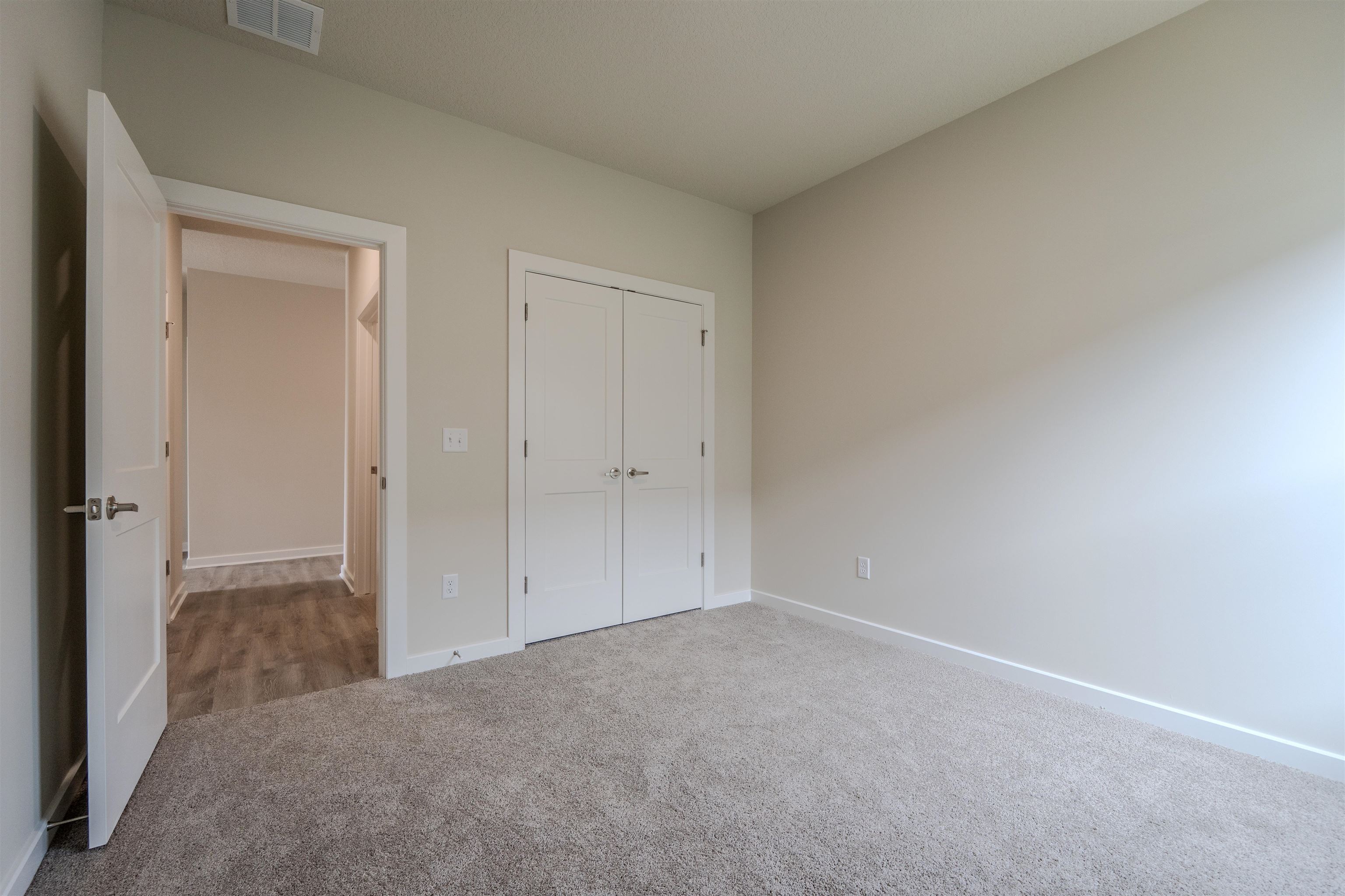 4905 N Spruce Property Photo 21