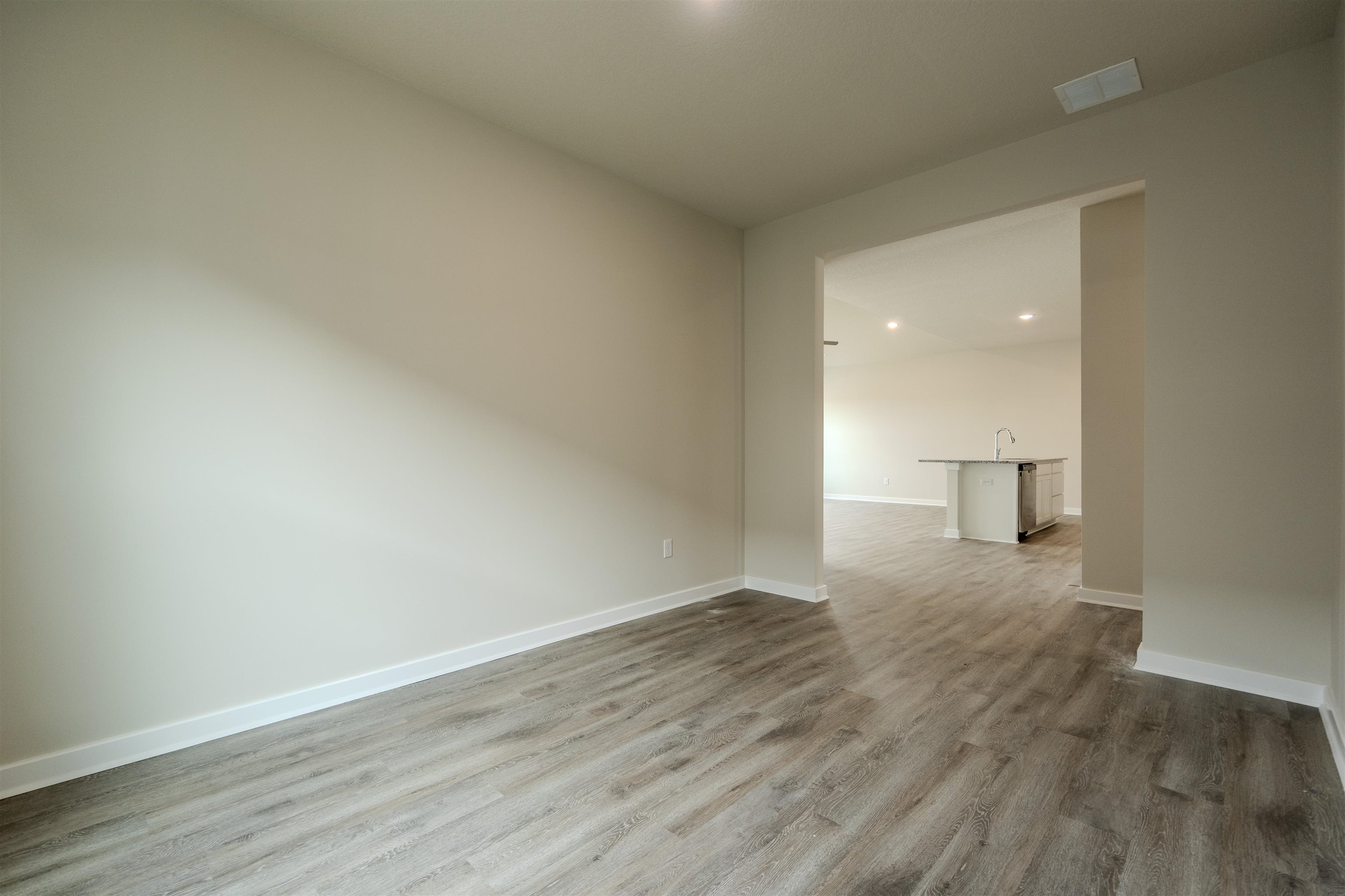 4905 N Spruce Property Photo 22