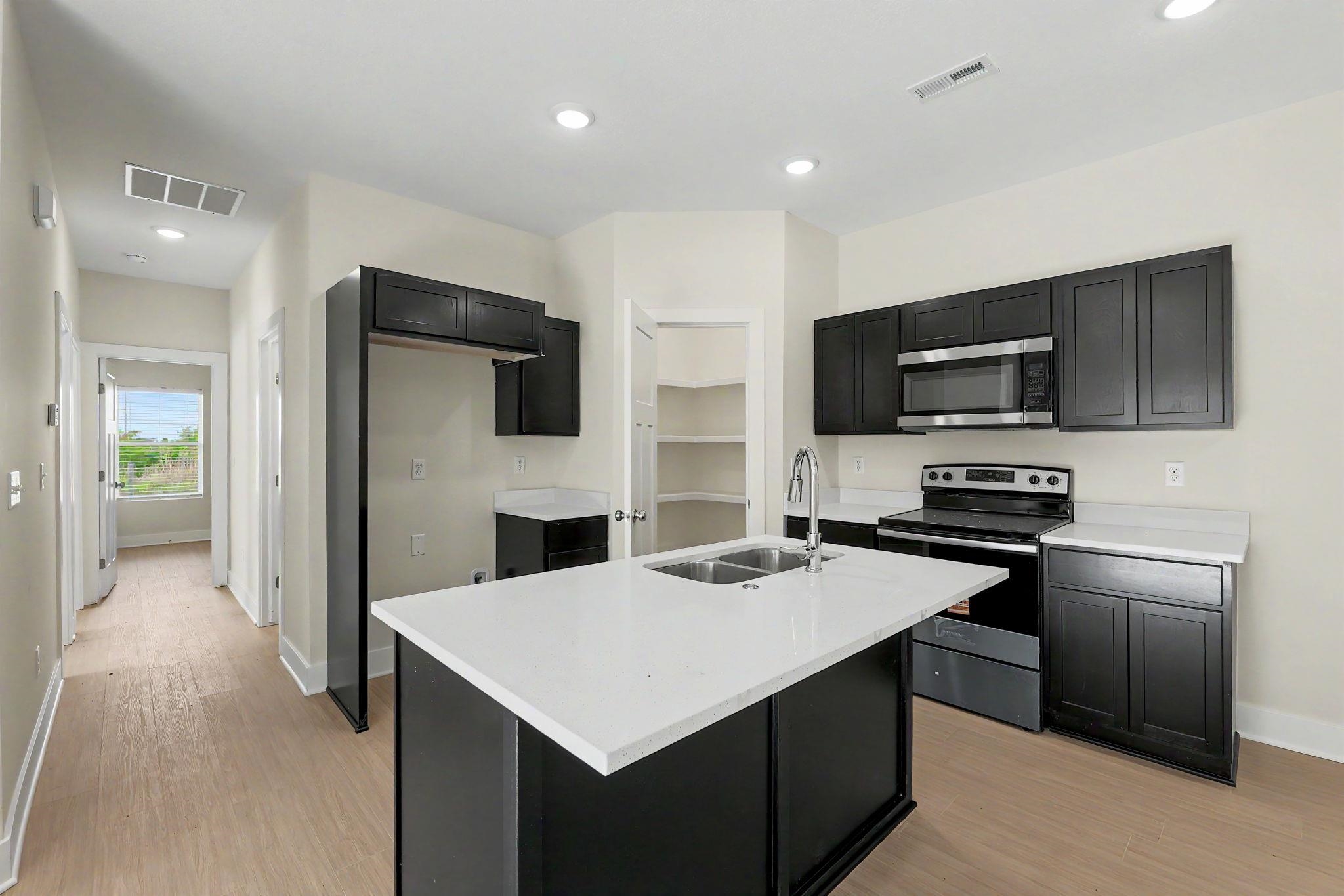 12833 W Red Rock St Property Photo 9