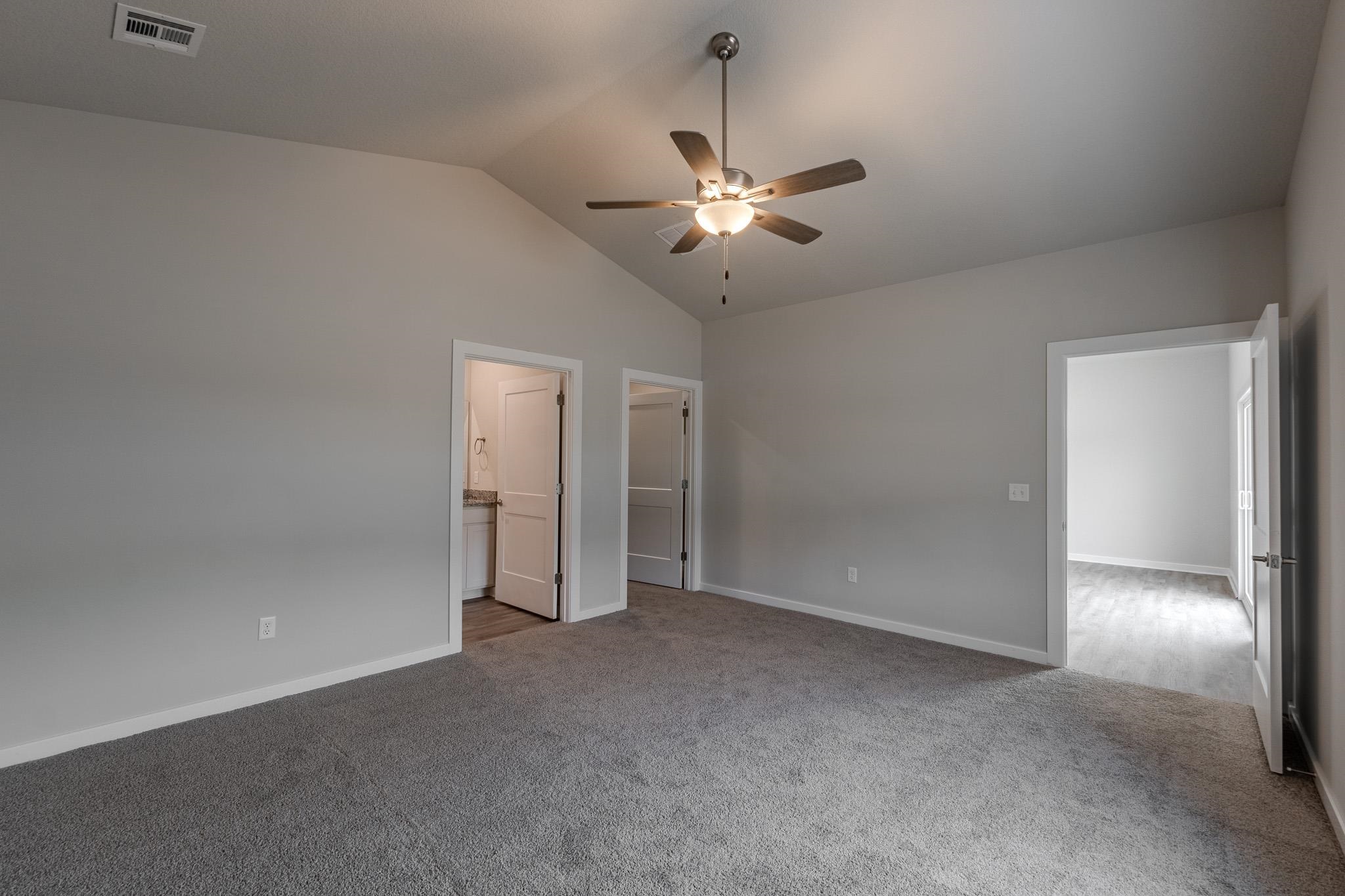 4913 N Spruce Property Photo 19