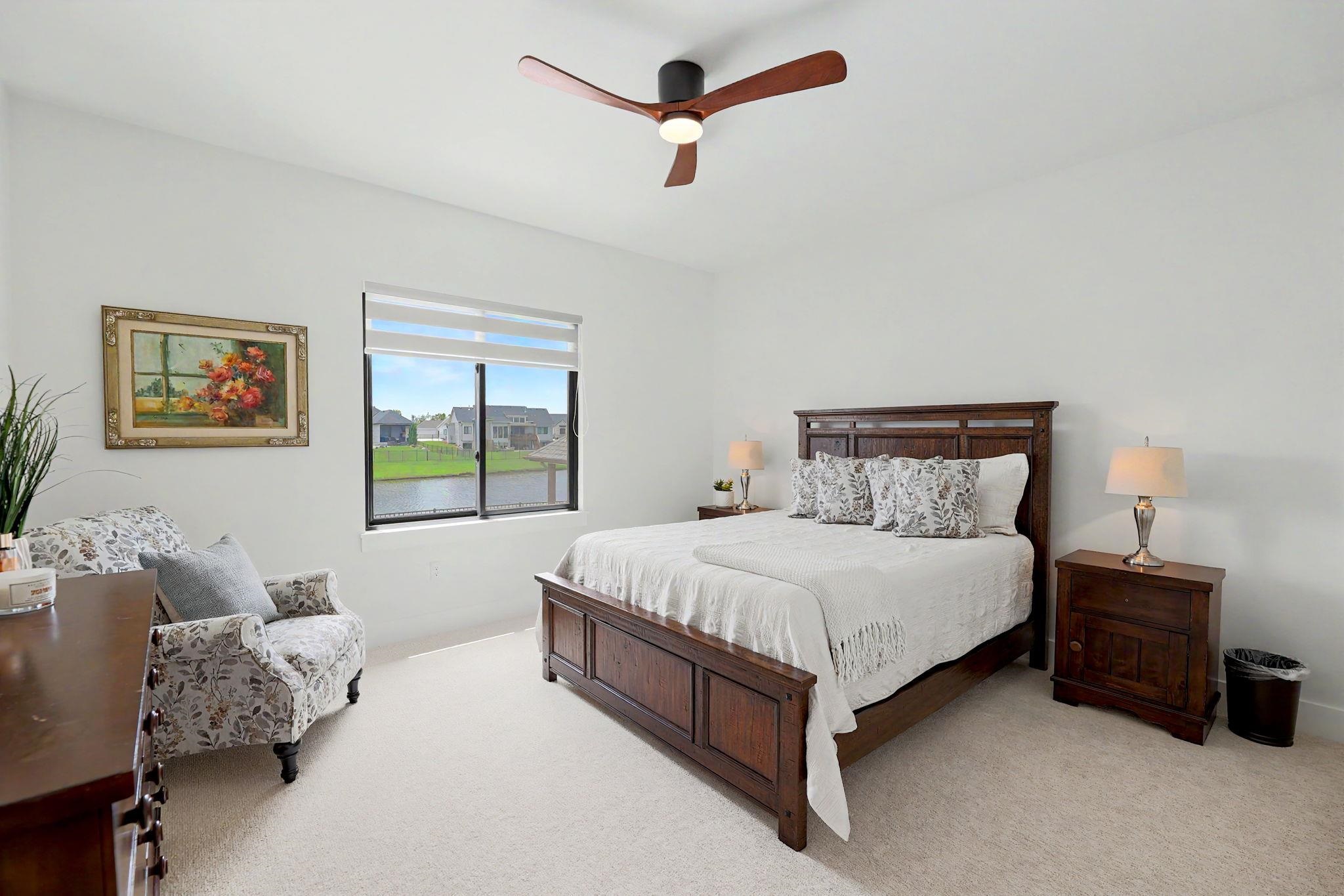 3638 N Bristol Ct Property Photo 23