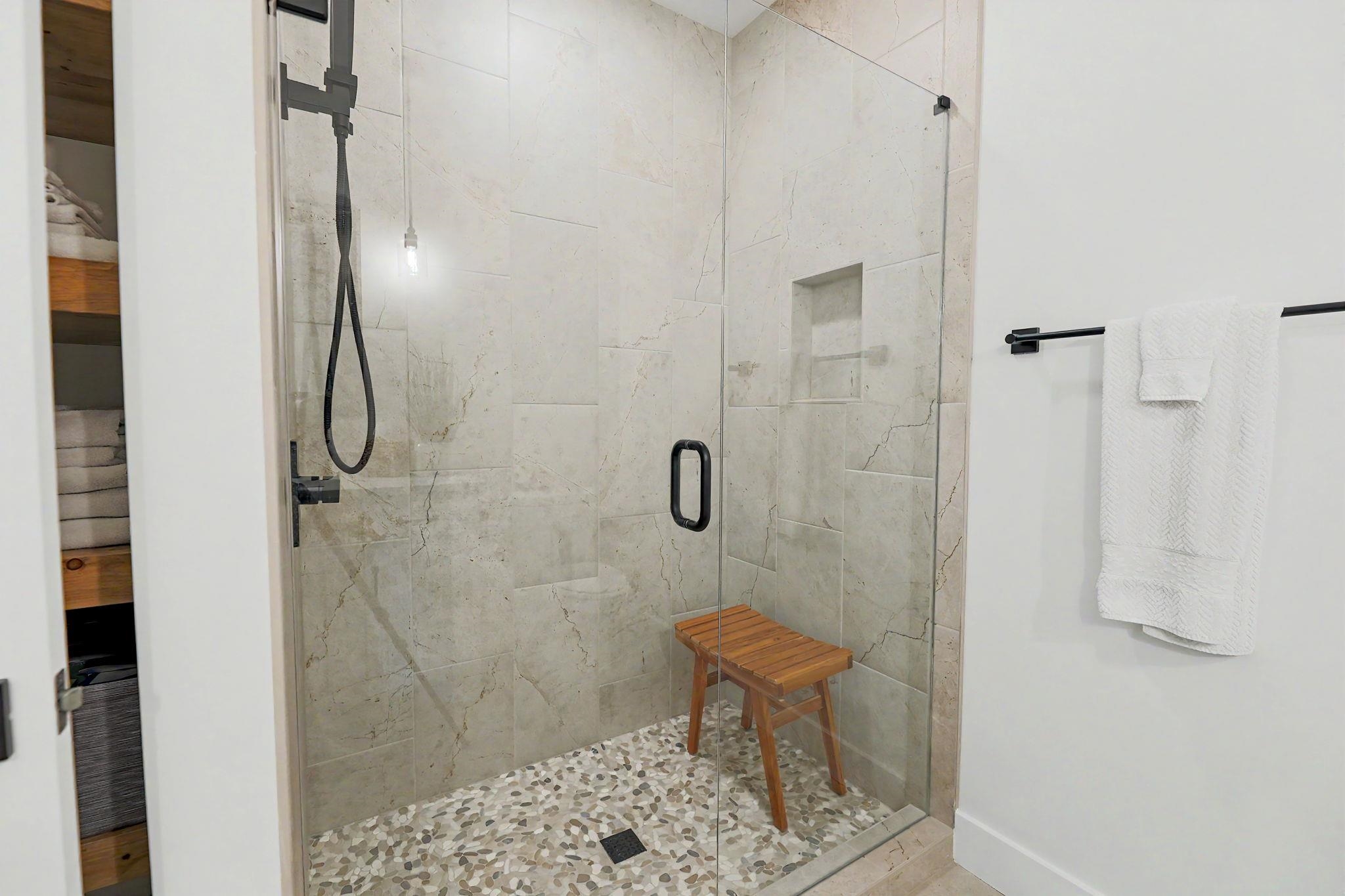 3638 N Bristol Ct Property Photo 30