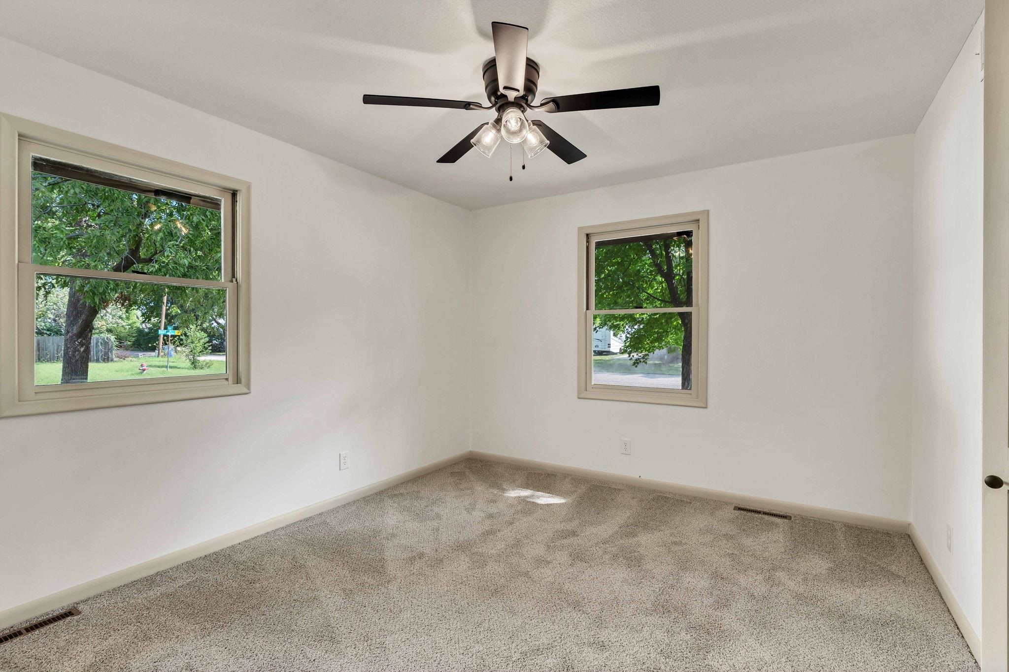 3249 N Hood Ct Property Photo 25