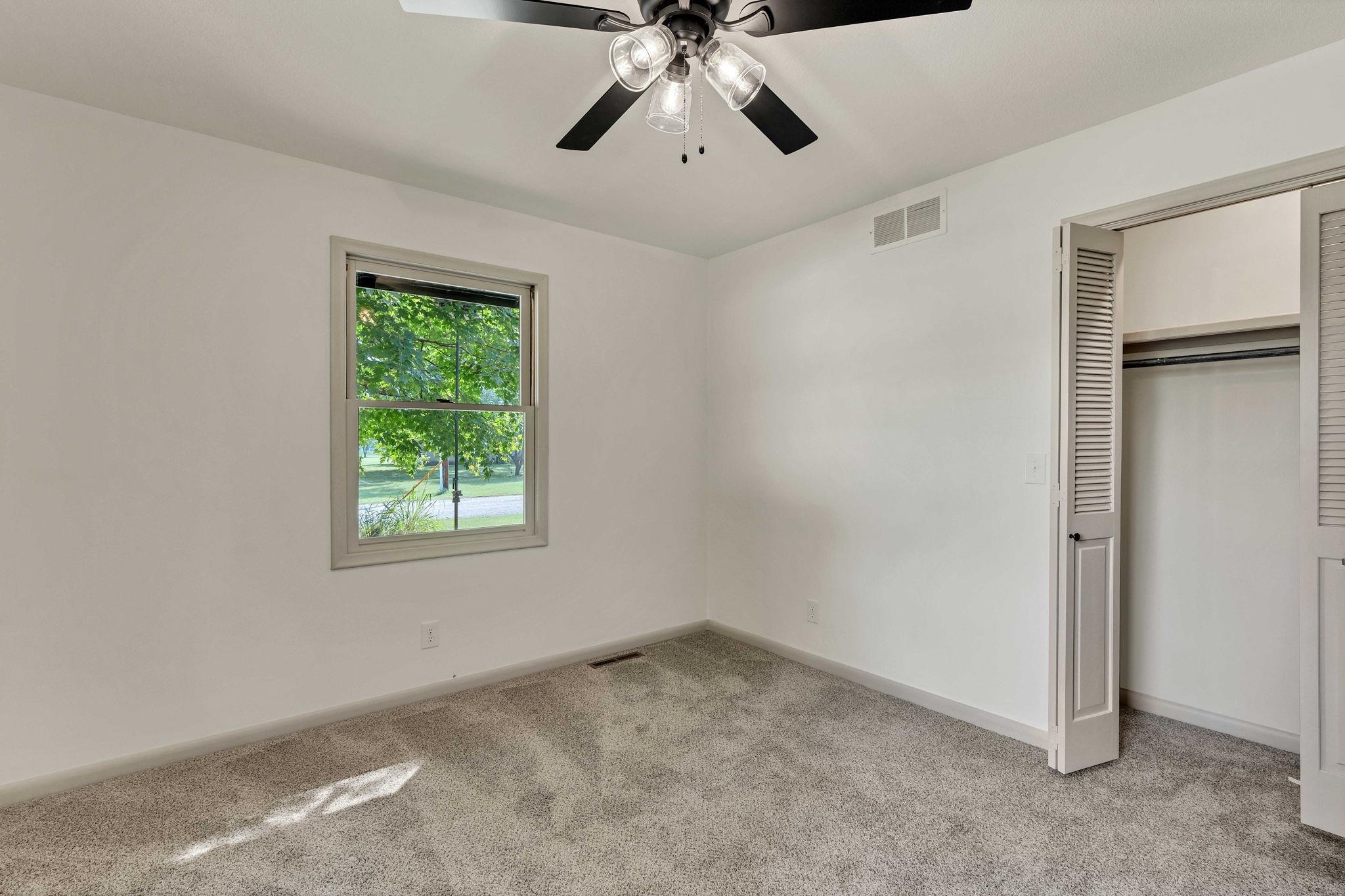 3249 N Hood Ct Property Photo 28