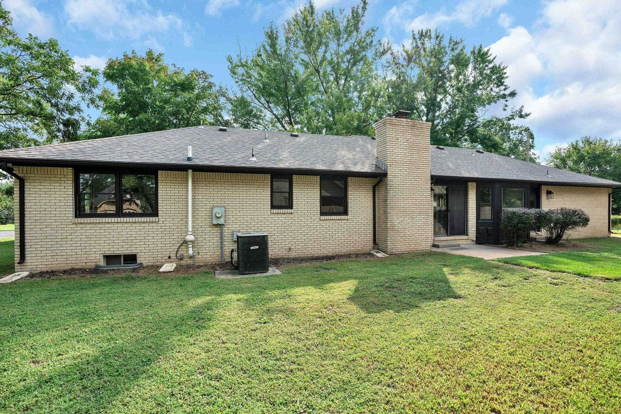 3249 N Hood Ct Property Photo 34