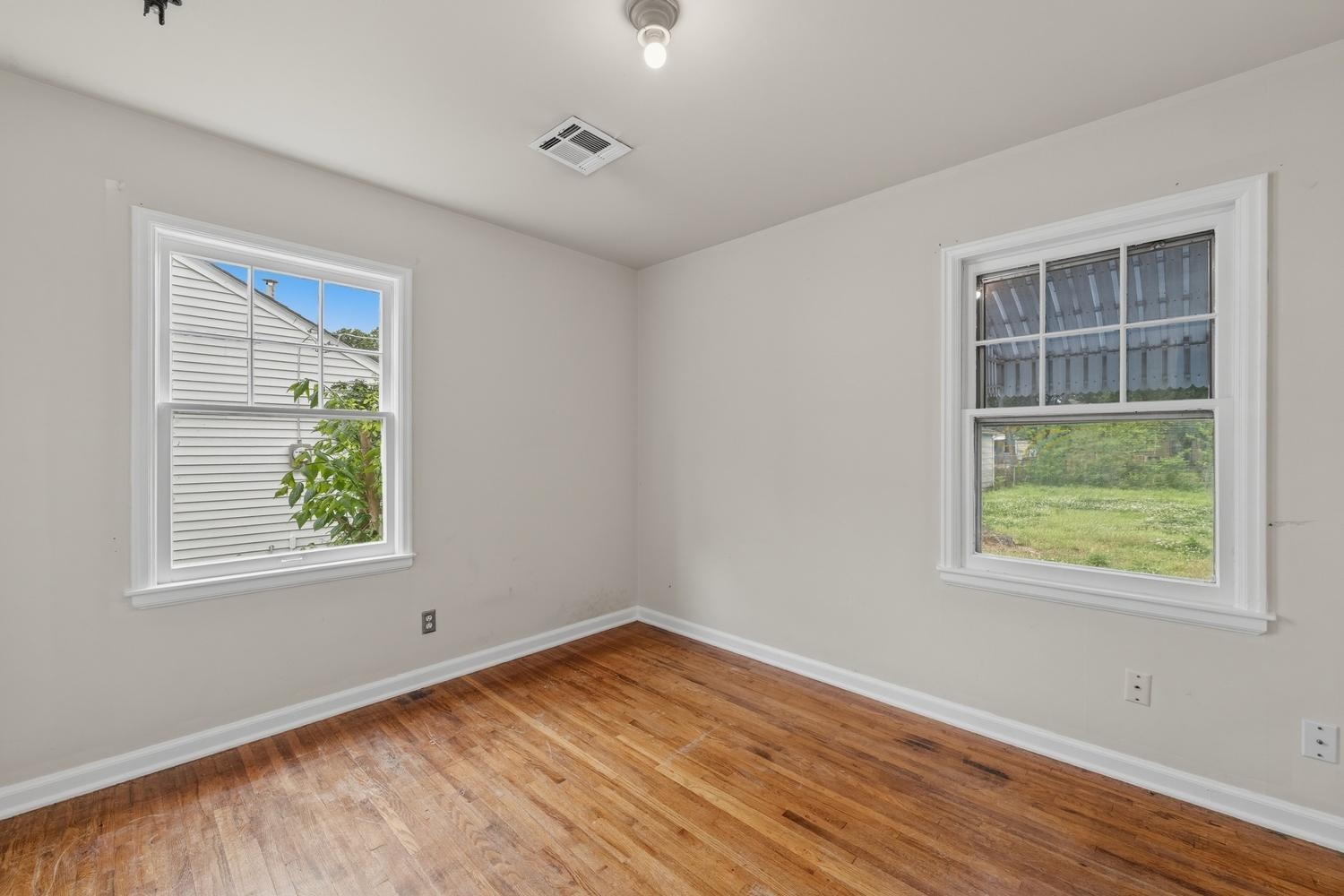 2531 S Washington Ave Property Photo 20