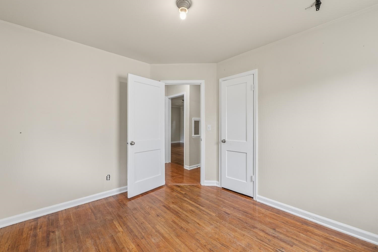 2531 S Washington Ave Property Photo 22