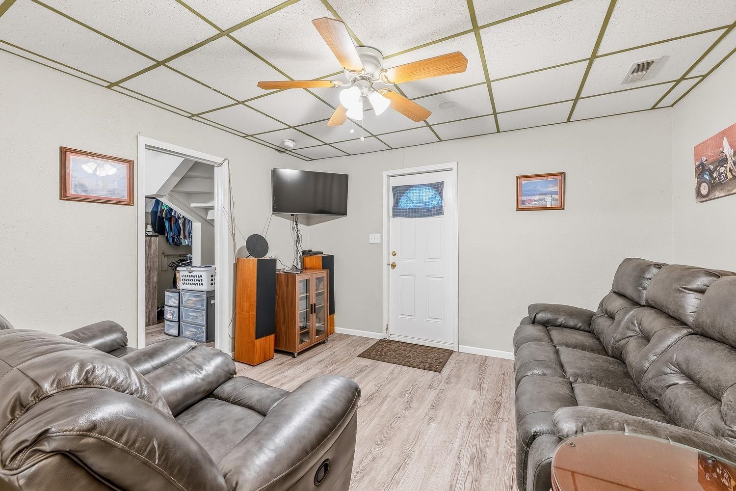 352 S Sheridan Property Photo 4