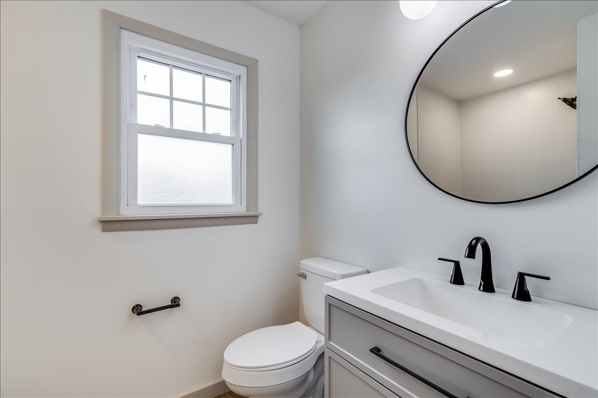 1611 N Rock Rd. Property Photo 13