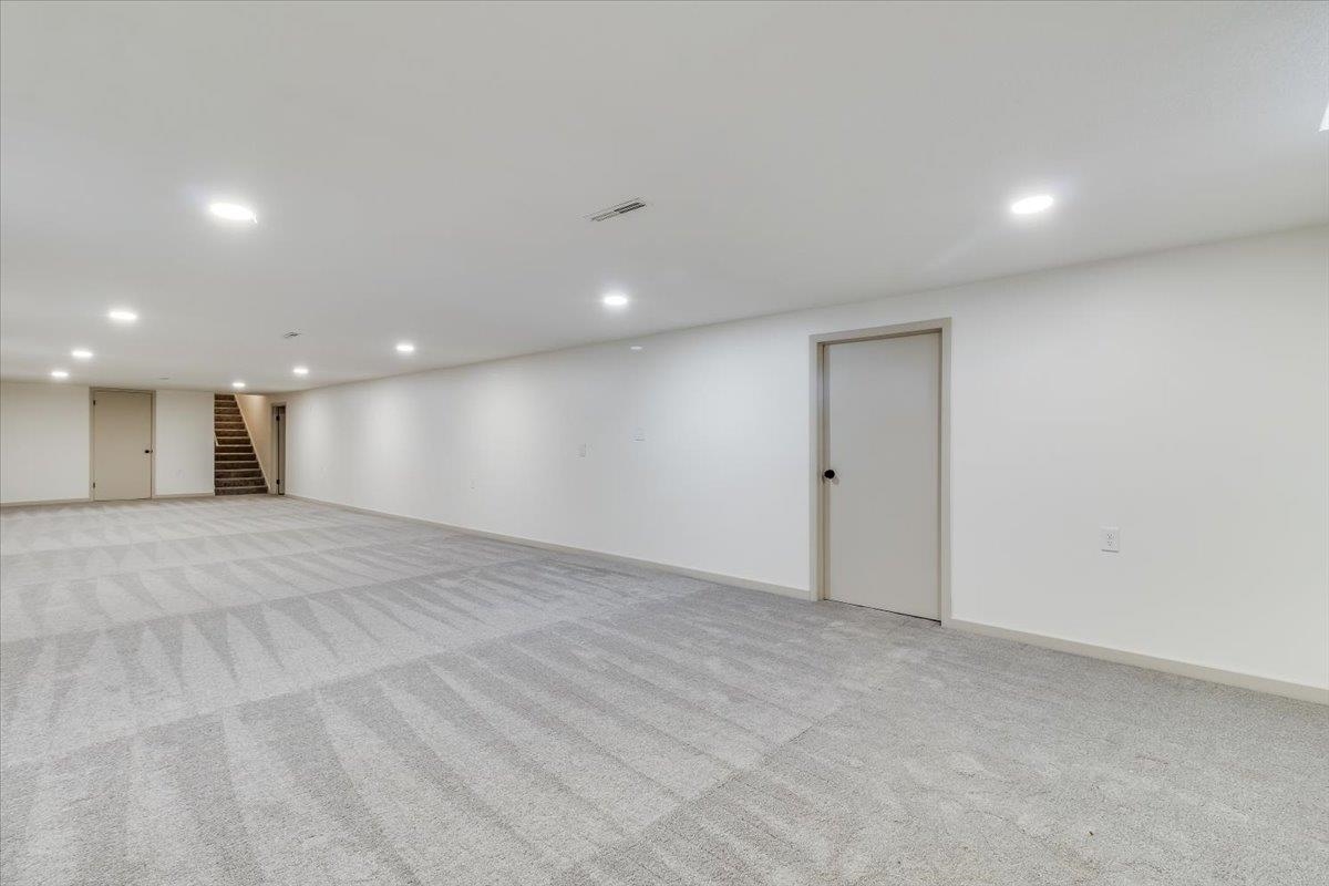 1611 N Rock Rd. Property Photo 27