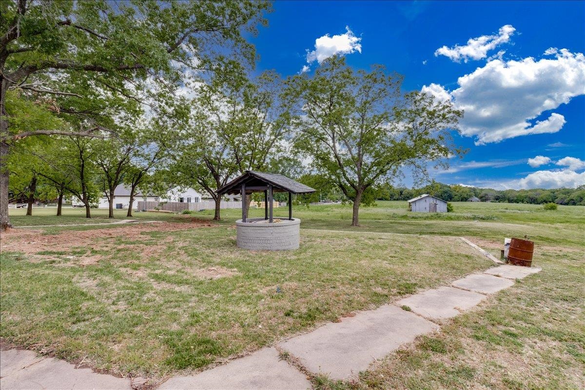 1611 N Rock Rd. Property Photo 30