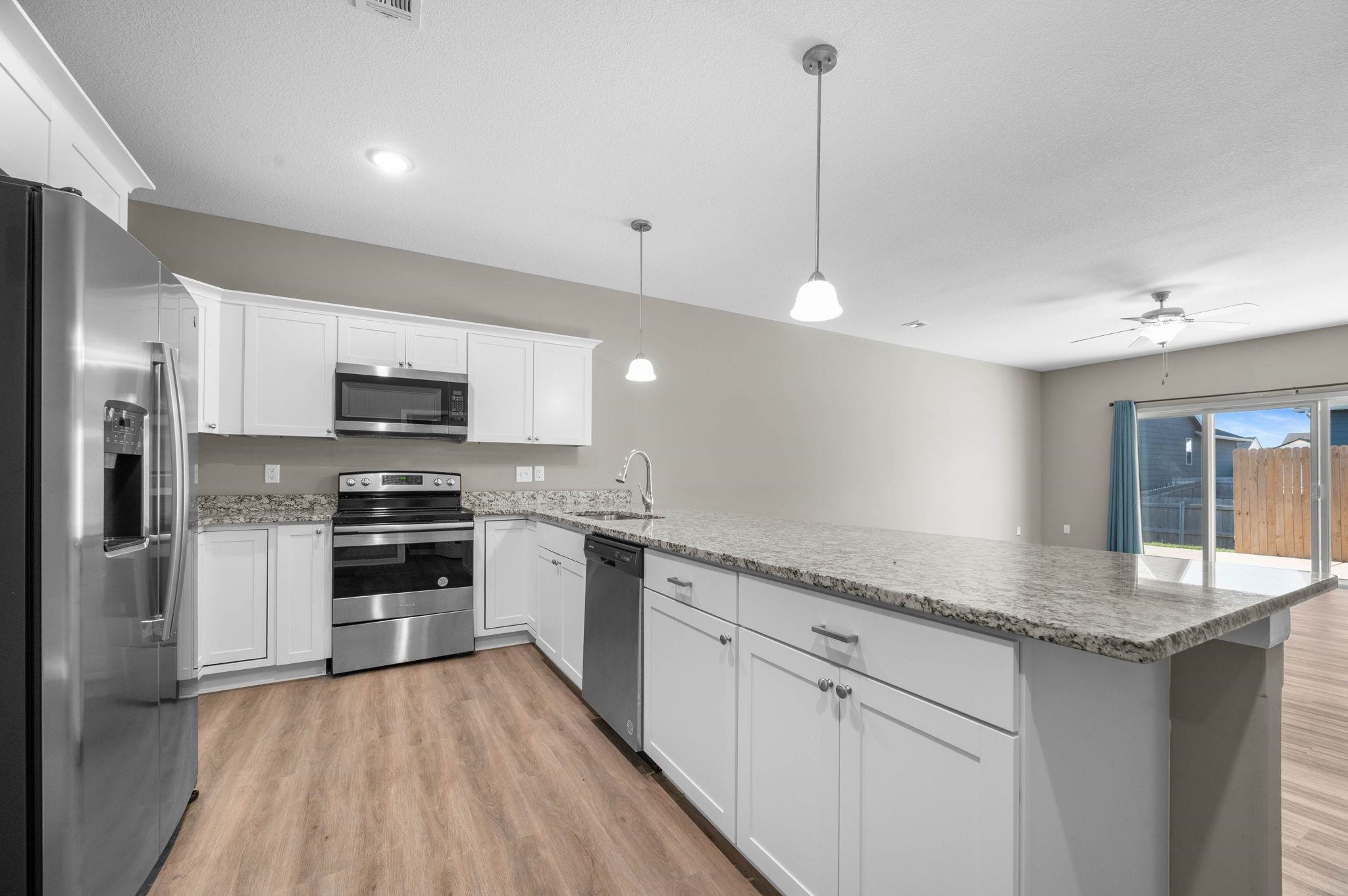 5287 N Toben Property Photo 11