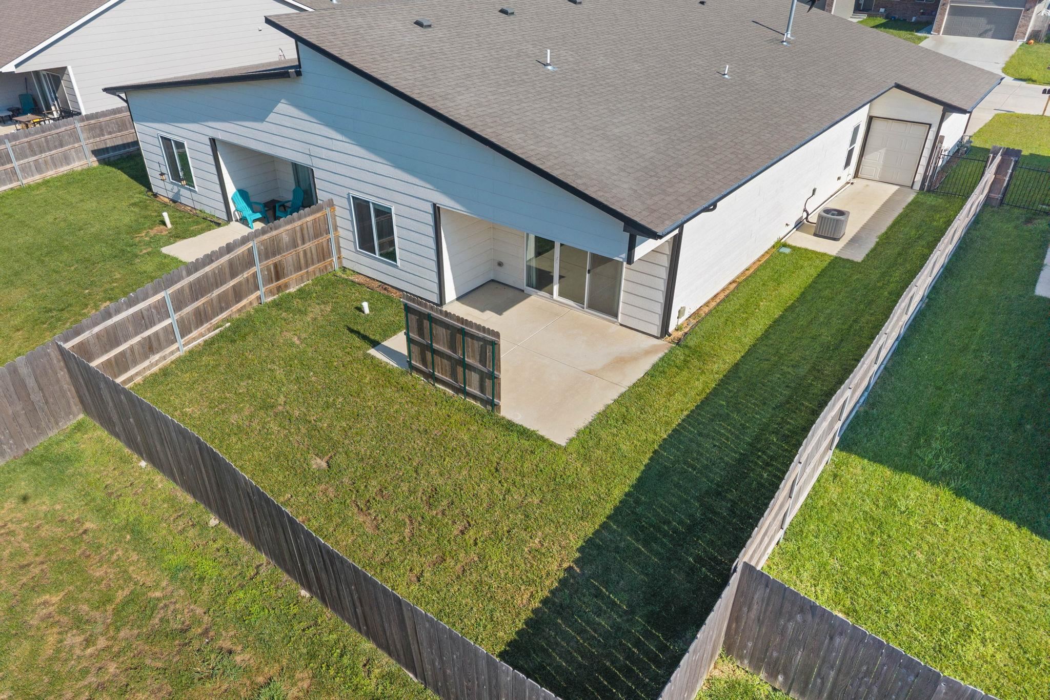 5287 N Toben Property Photo 35