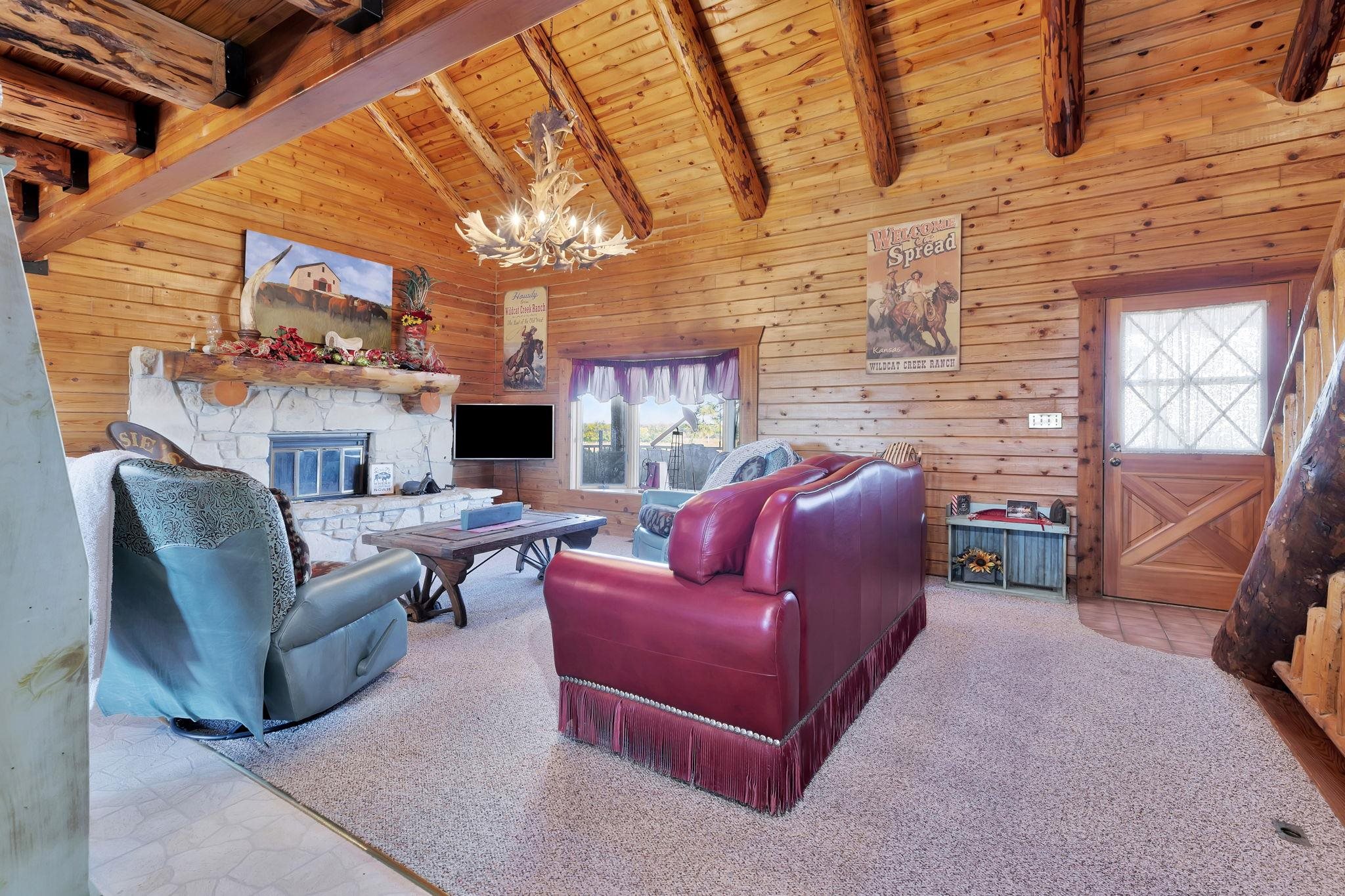9615 S Rock Rd Property Photo 17