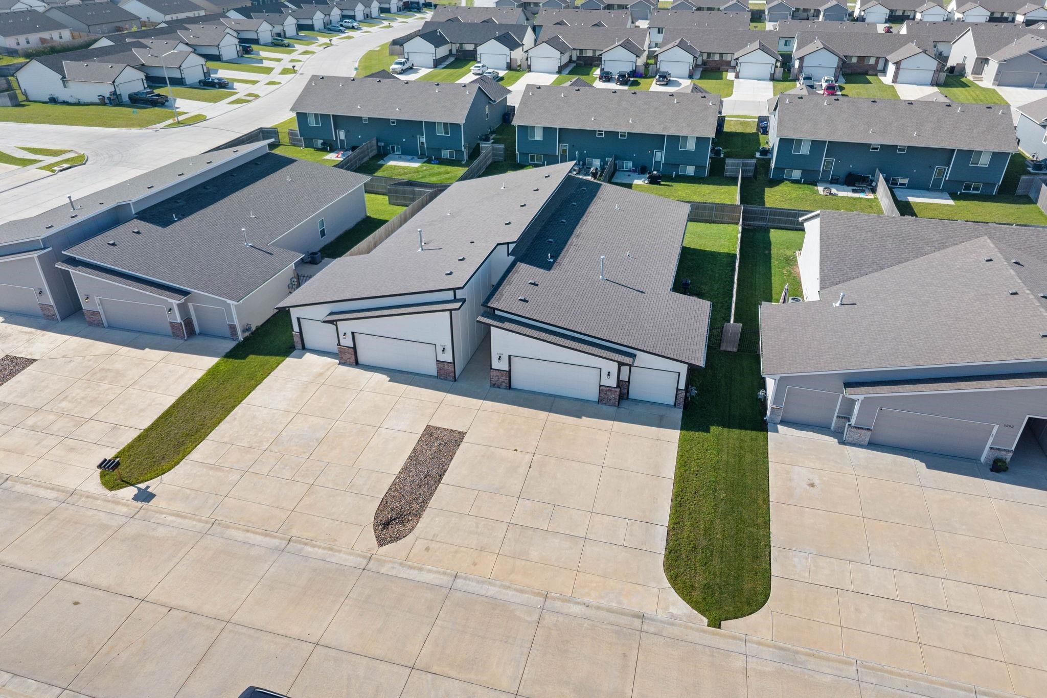 5287 N Toben Property Photo 35