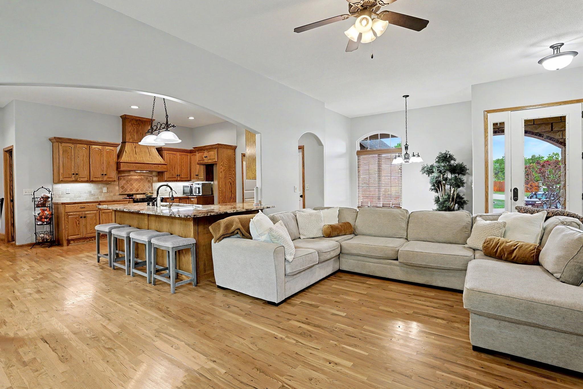 12630 E Zimmerly Ct Property Photo 6