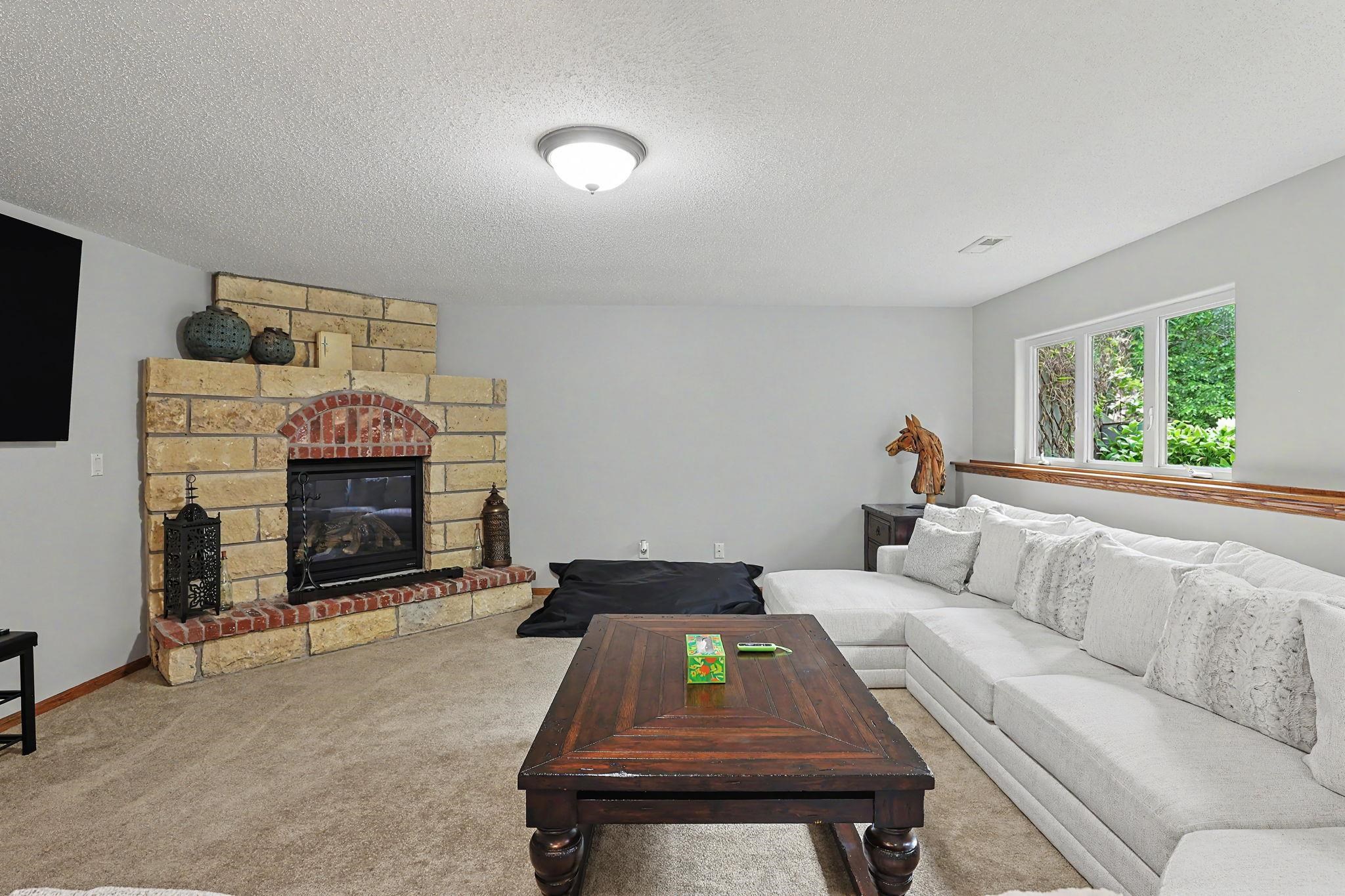 12630 E Zimmerly Ct Property Photo 22