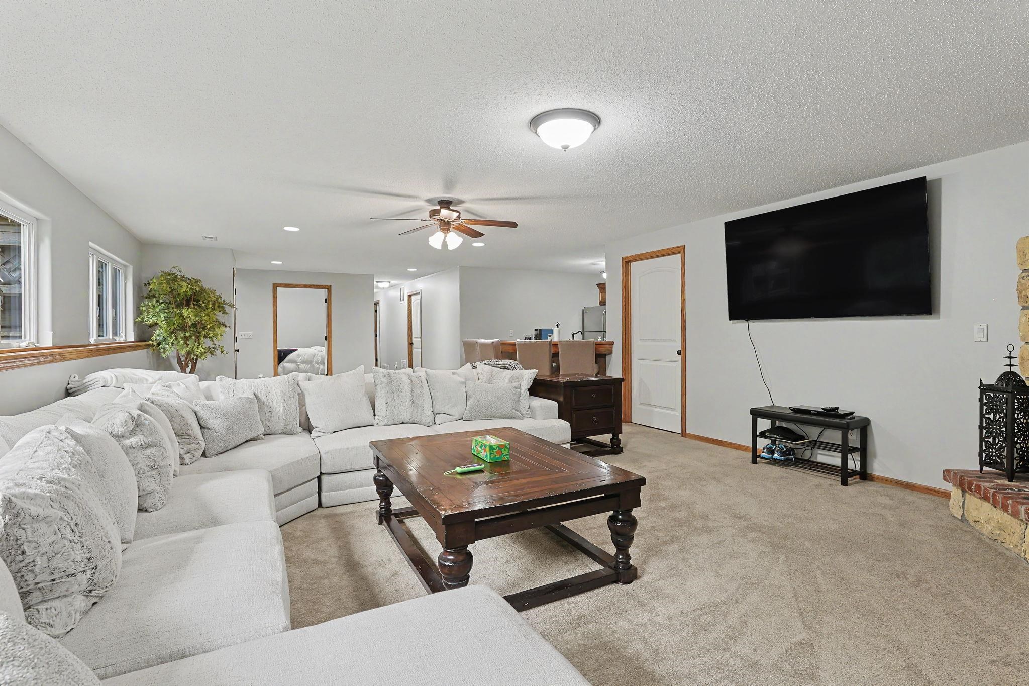 12630 E Zimmerly Ct Property Photo 24