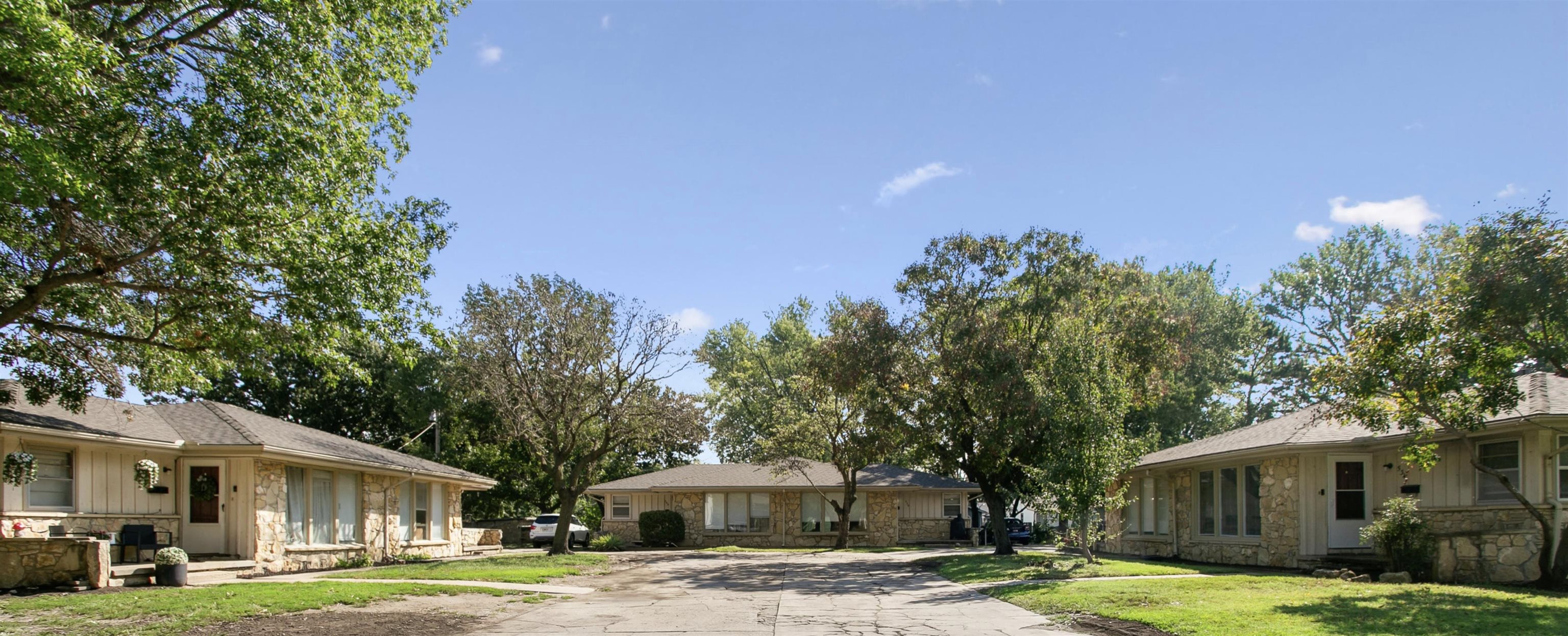 534 N Richmond Ave Property Photo 1
