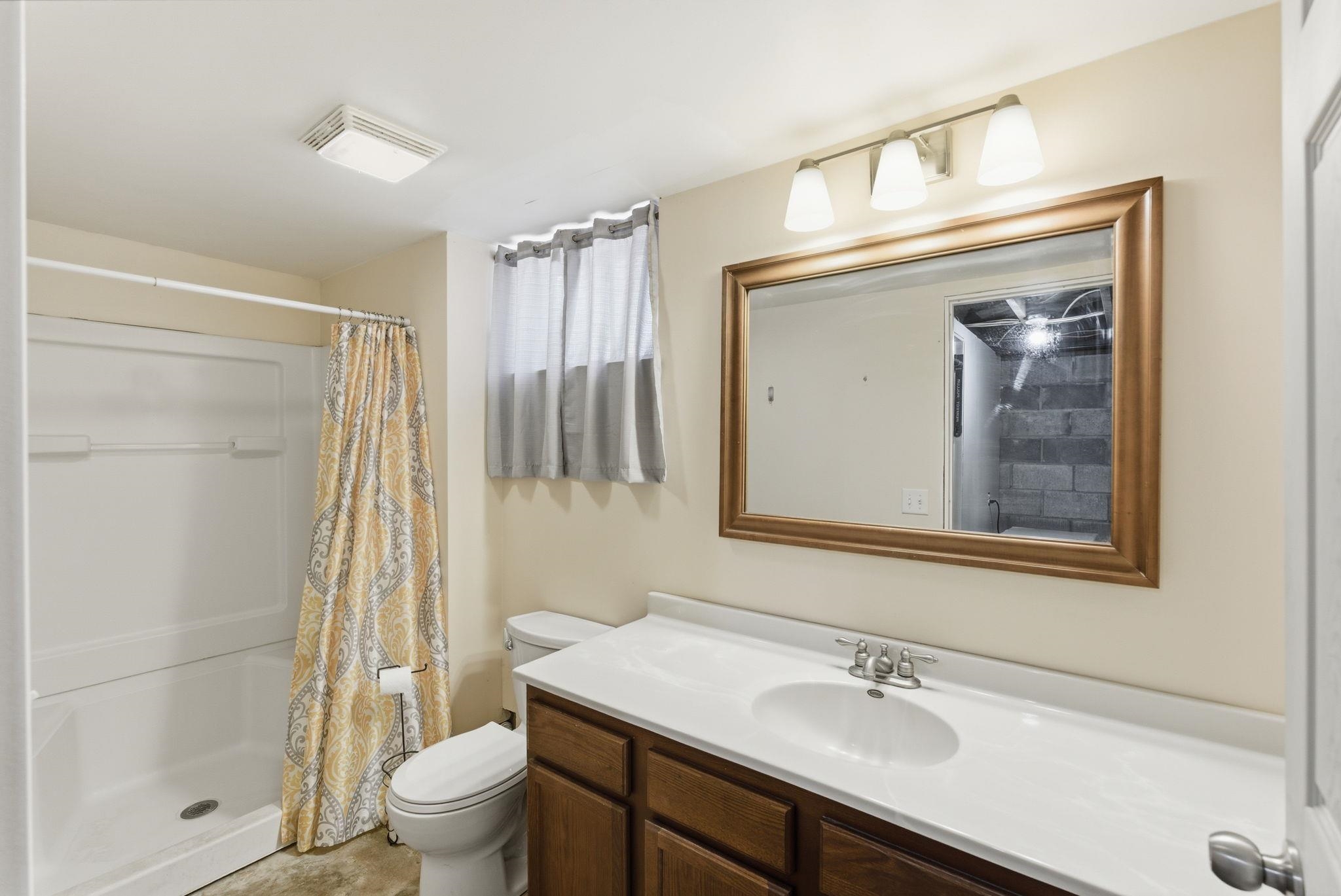 2959 Arapaho Rd Property Photo 16